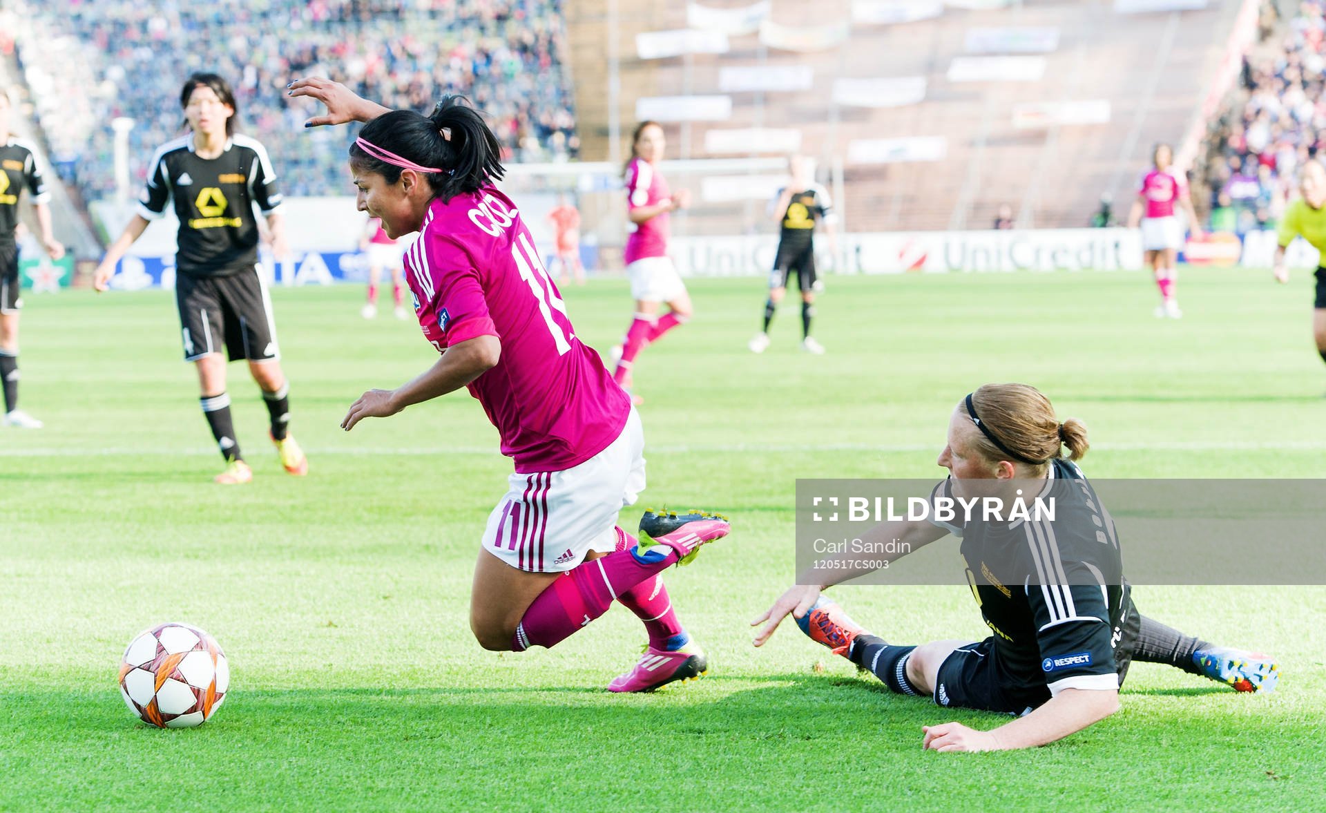 Shirley Cruz Trana, Olympique Lyonnais, faller i