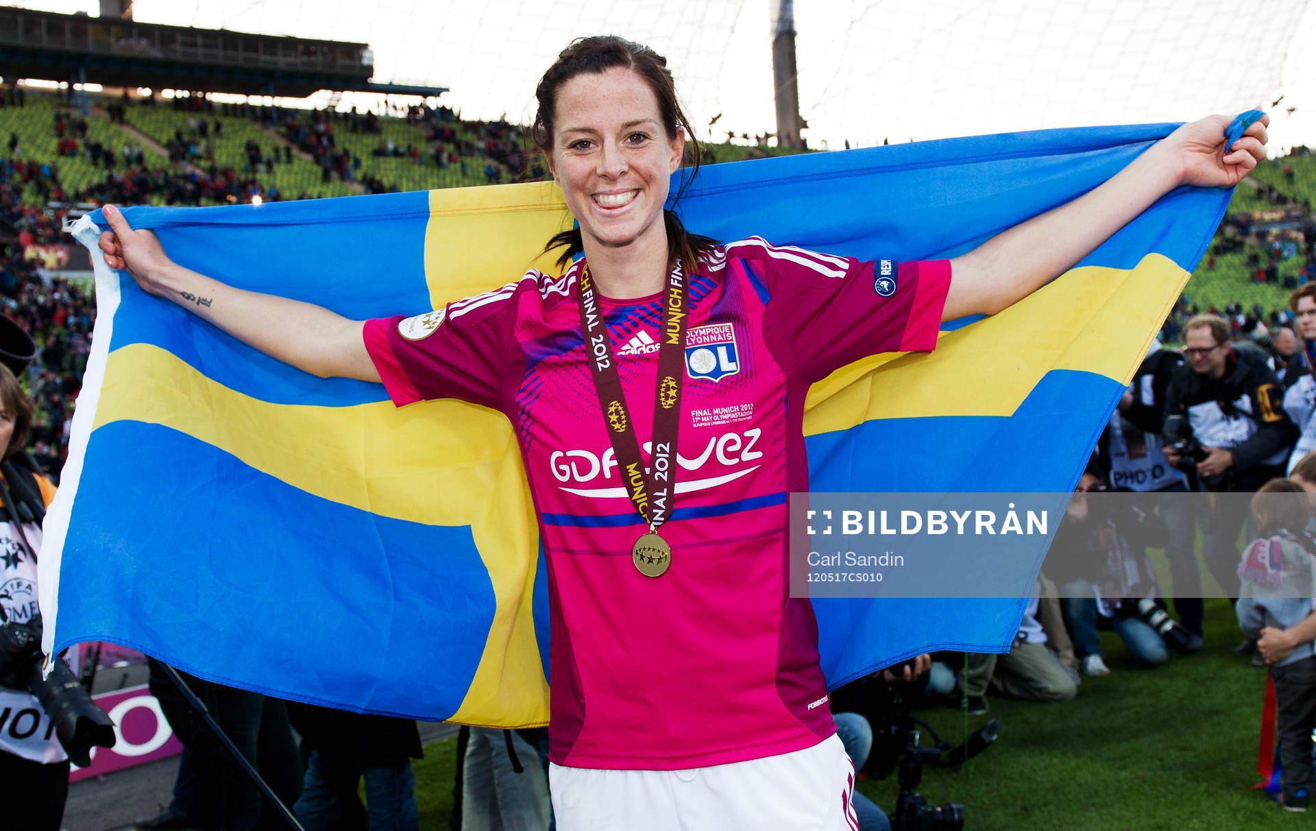 Lotta Schelin, Olympique Lyonnais, jubel