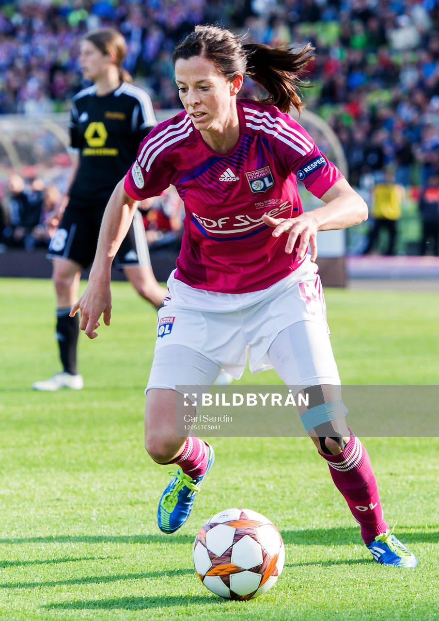 Lotta Schelin, Olympique Lyonnais