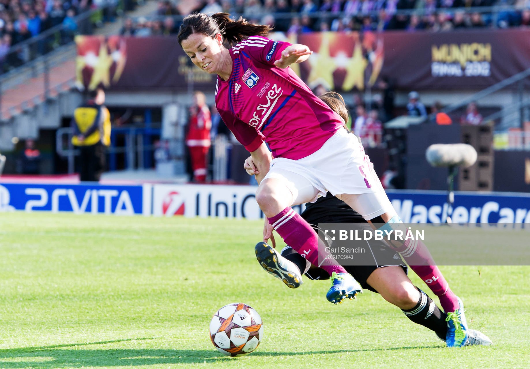 Lotta Schelin, Olympique Lyonnais