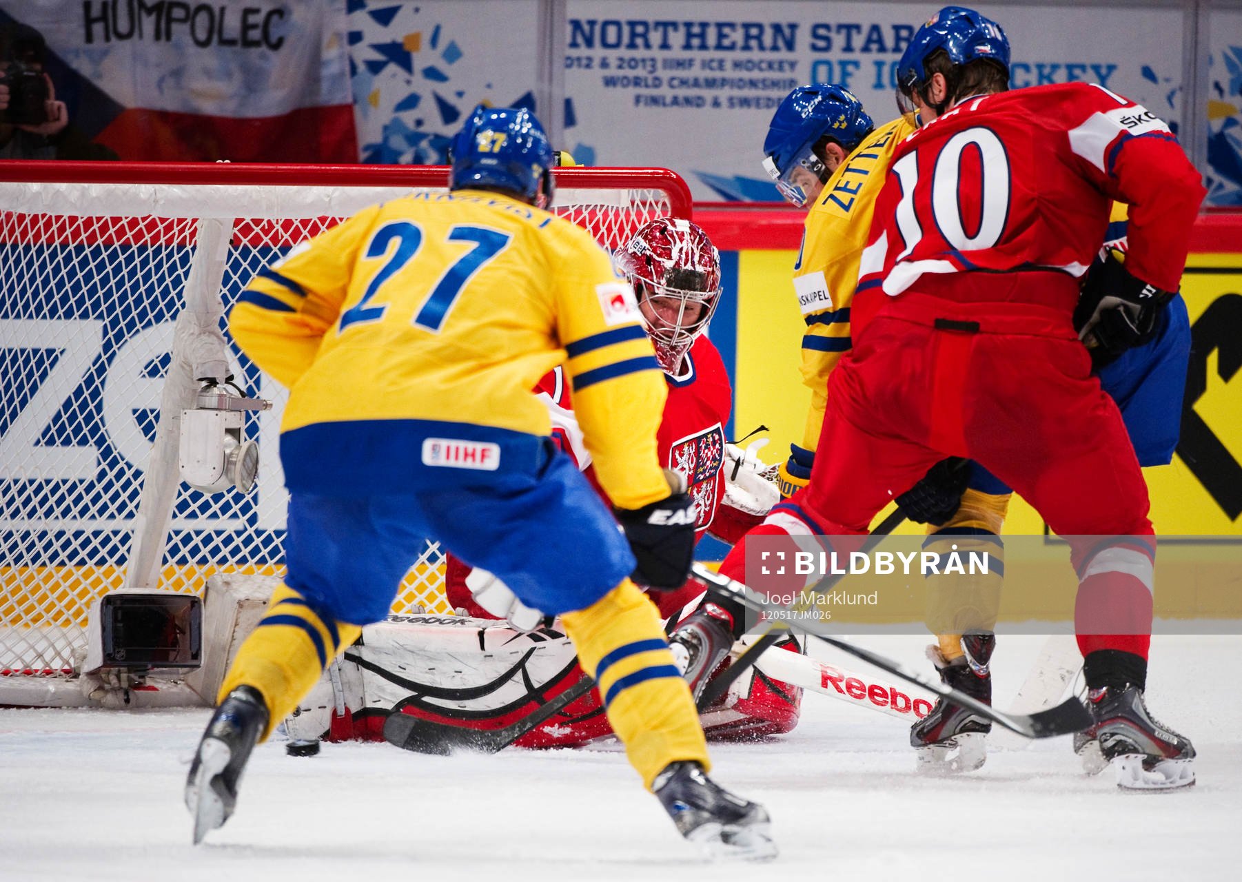 Henrik Zetterberg, Sverige, reducerar till 2-3 i andra