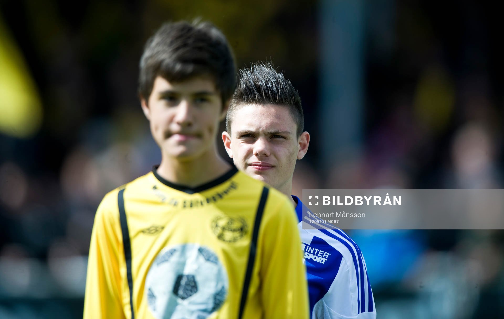 Bollkalle större än spelaren på line up, David