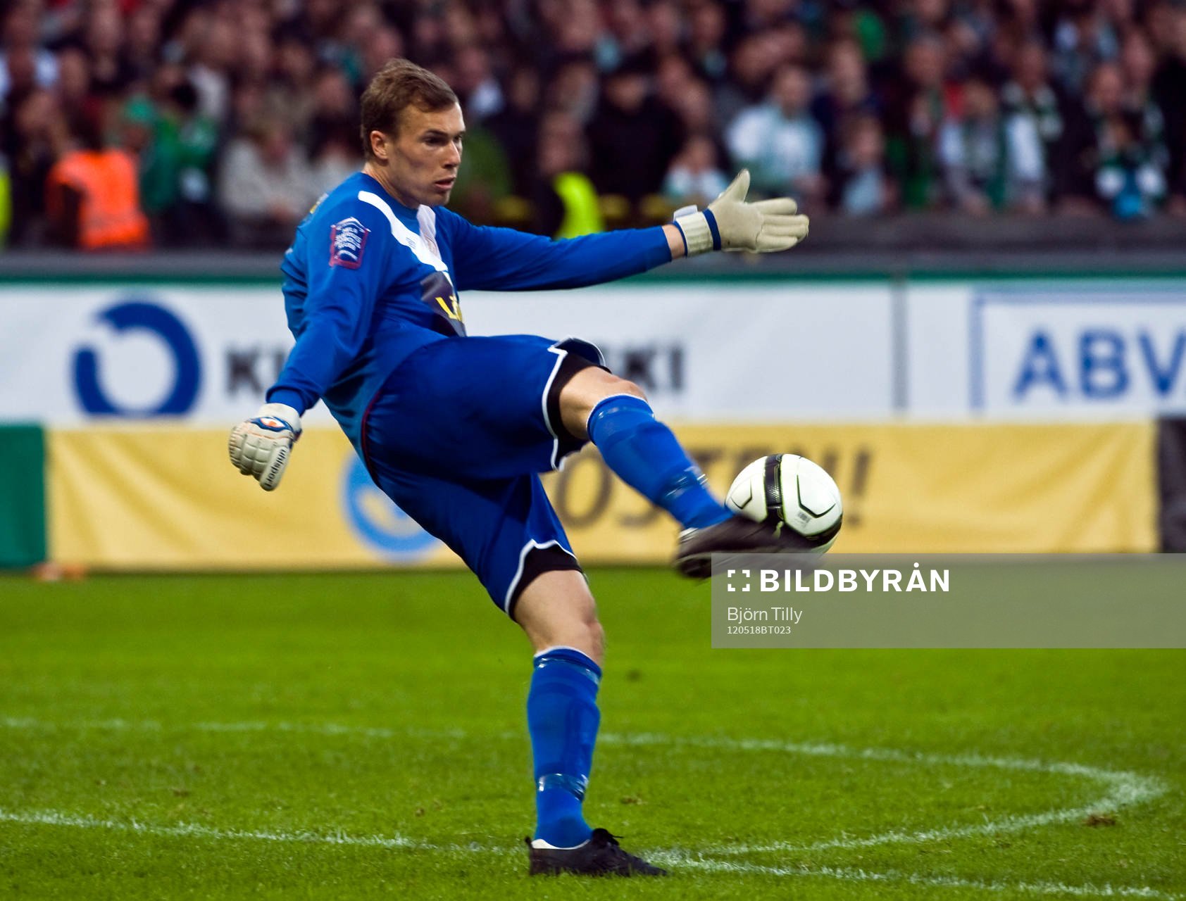 Robin Malmkvist, målvakt, Assyriska