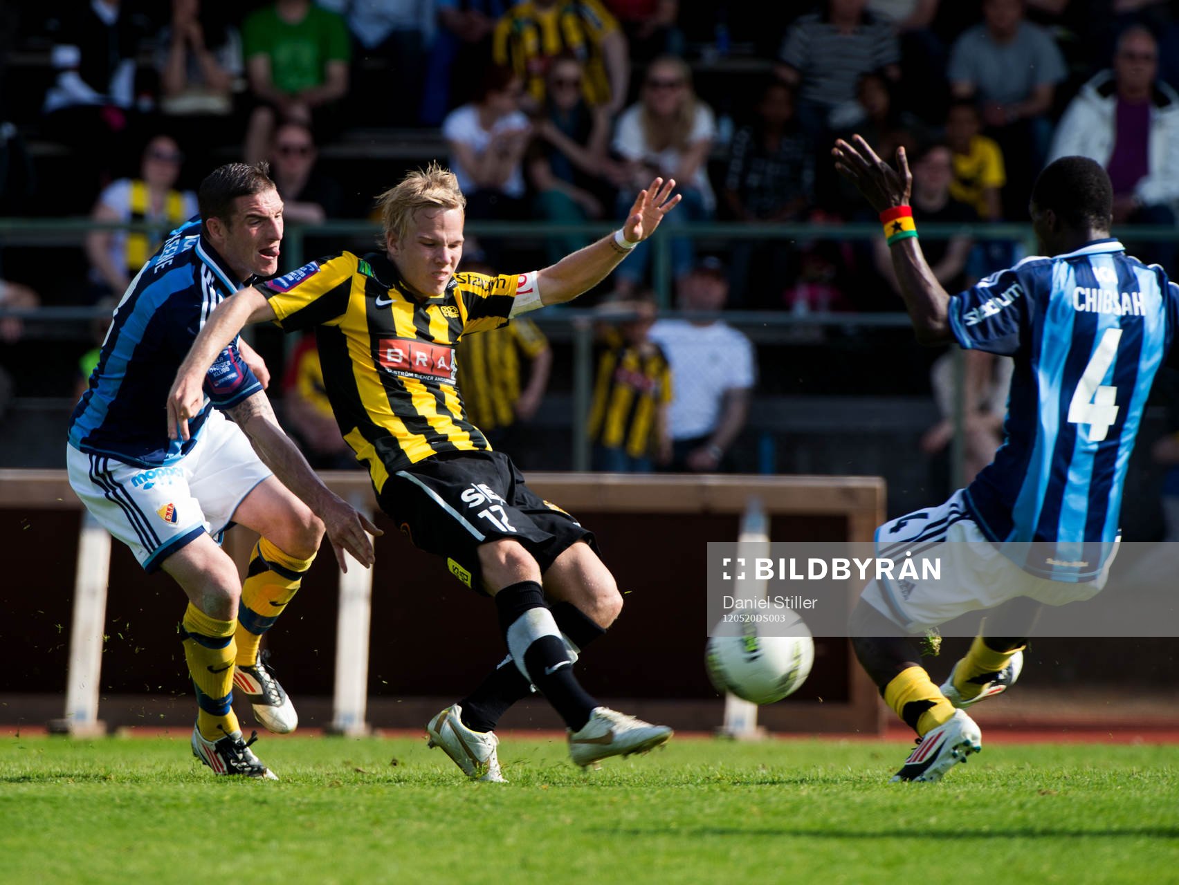 Oscar Lewicki, Häcken. James Keene, Yussif Chibsah,