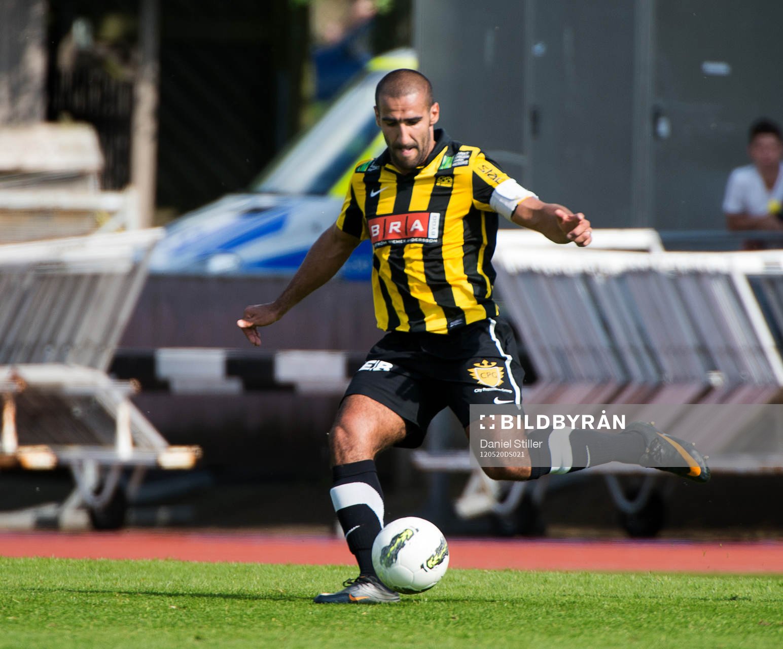 Mohammed Ali Khan, Häcken