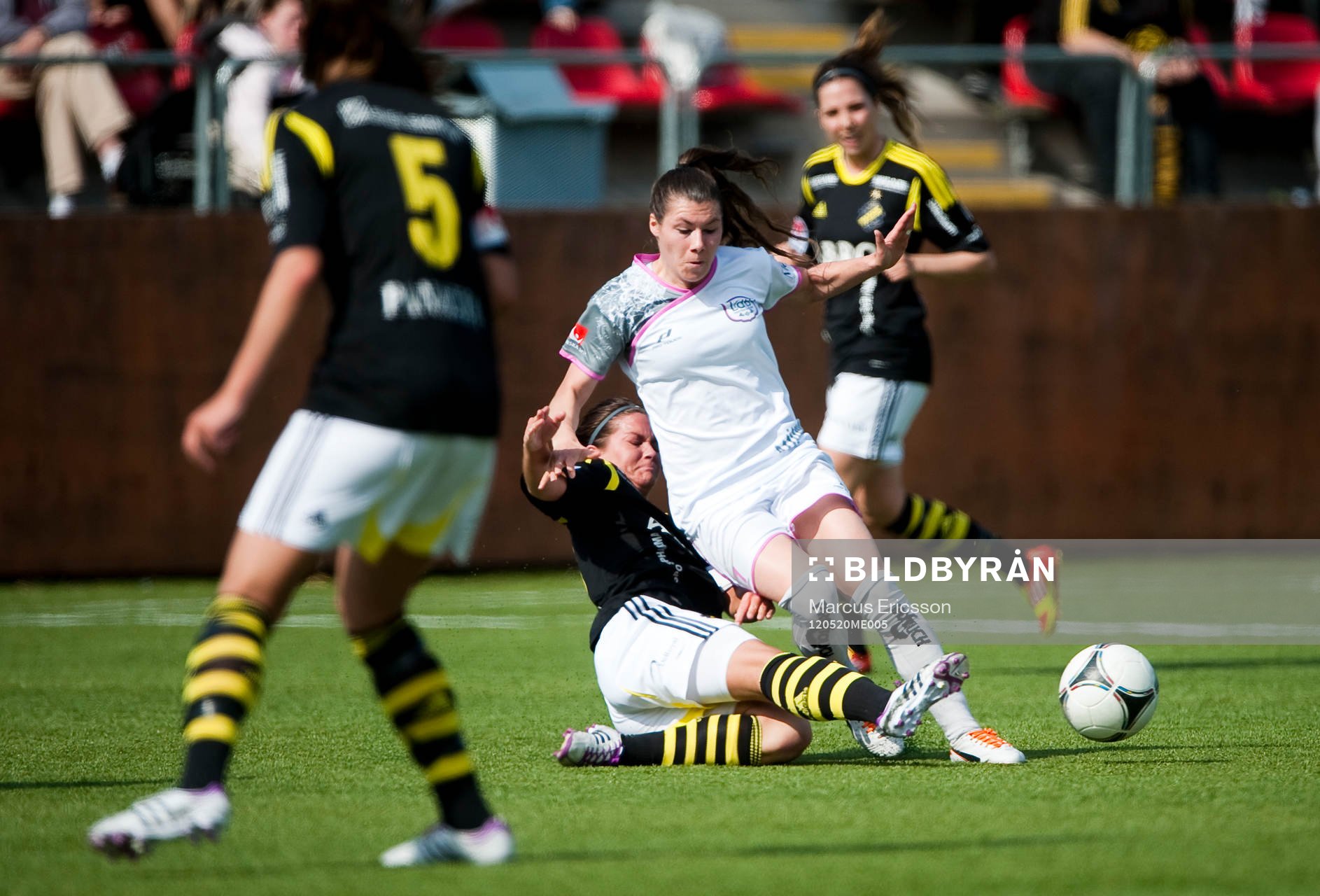 Hanna Folkesson, AIK och Ramona Bachmann, Malmö