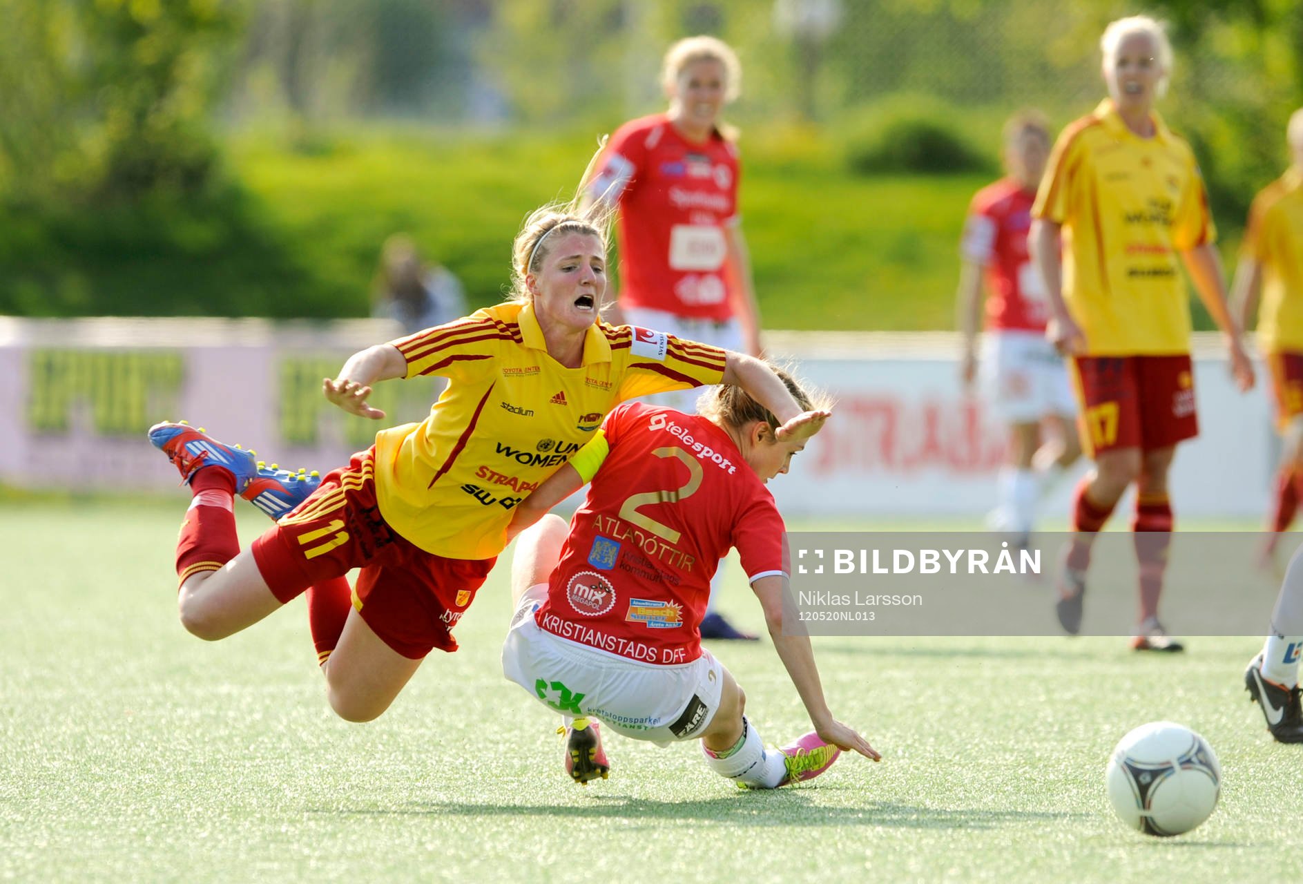 Kirsten van de Ven, Tyresö och Sif Atladottir, Kristianstad