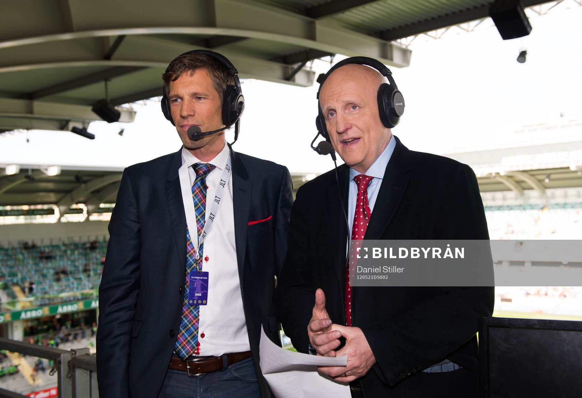  Arne Hegerfors gör sin sista match som kommentator, här med bisittare Jens Fjellström (TV-Kommentator, Expertkommentator)