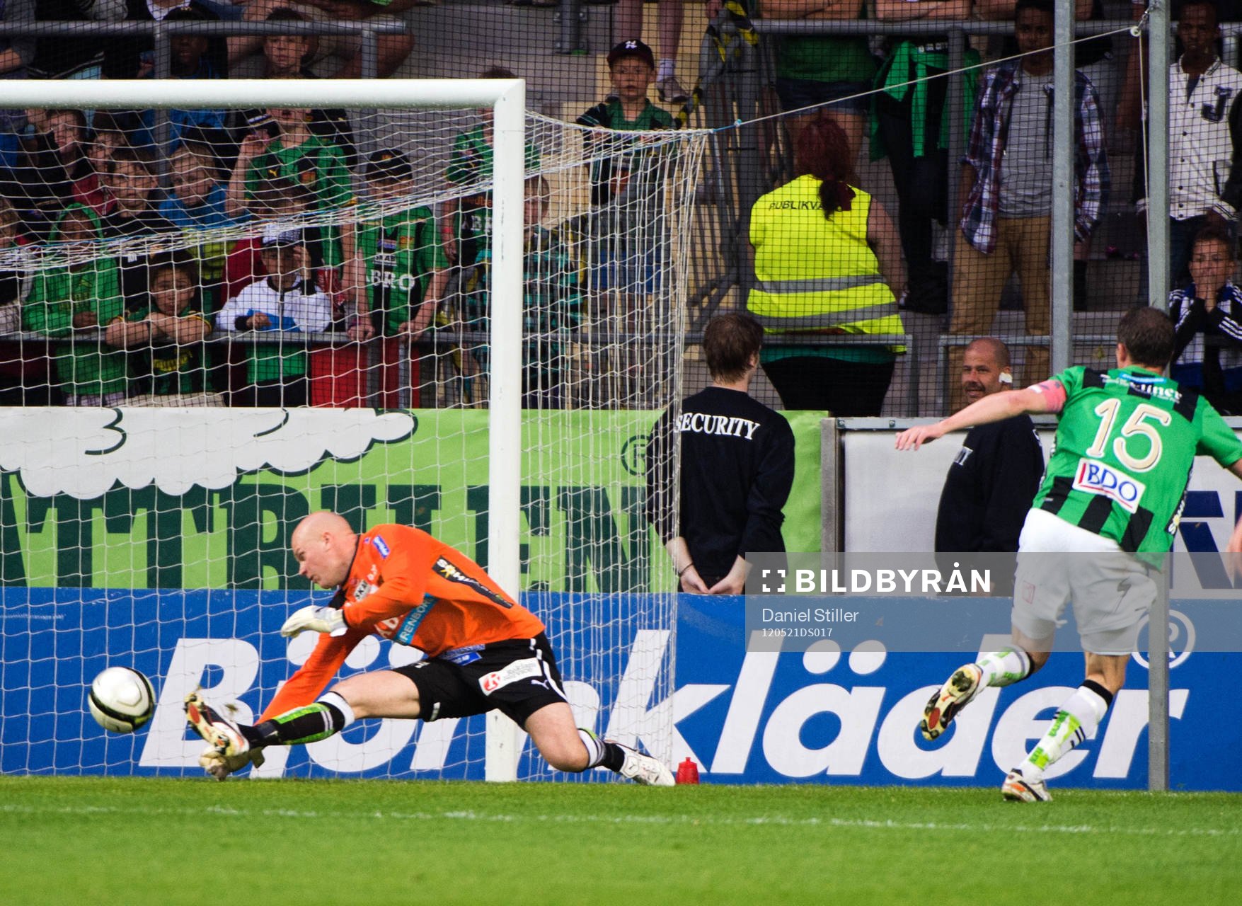 Tobias Hysén, IFK Göteborg, gör 1-1 bakom Henri