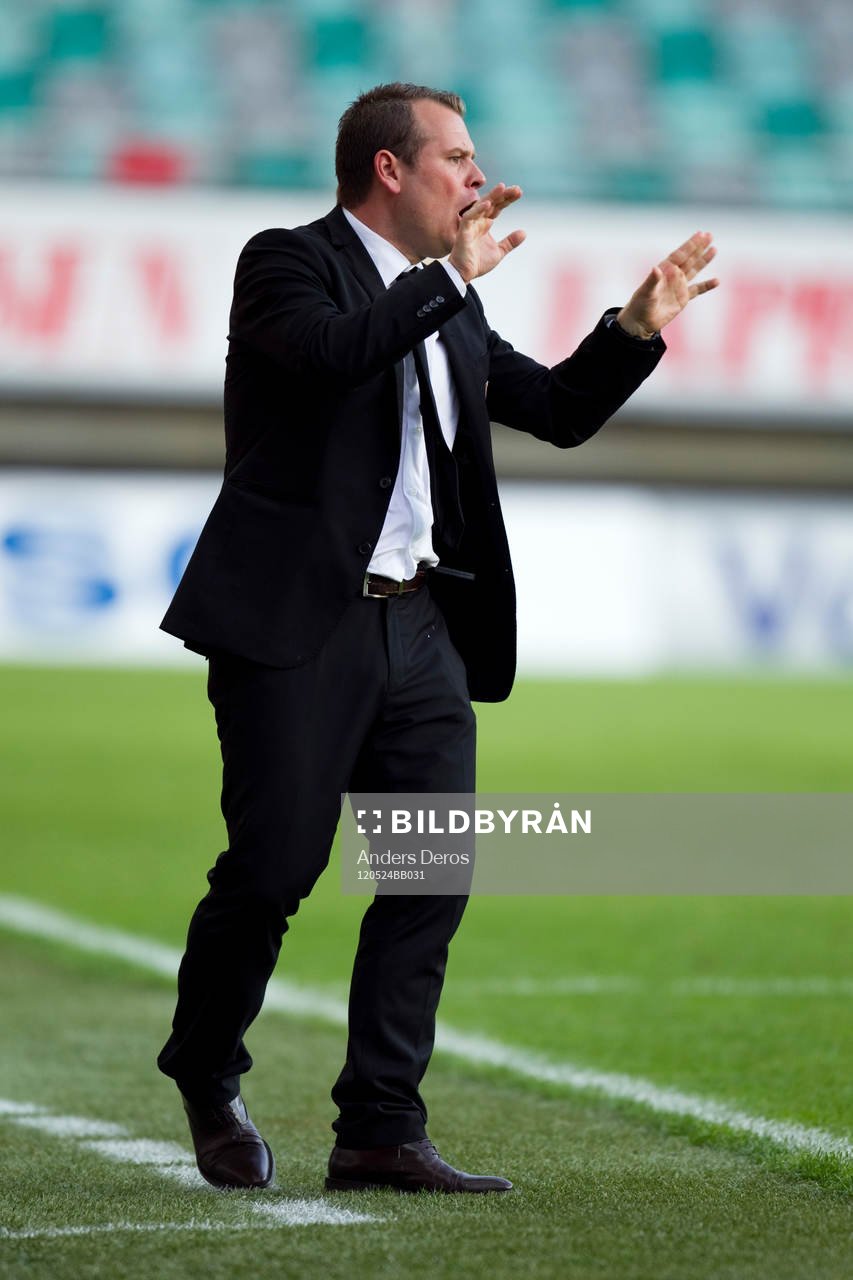 Mikael Stahre, tränare