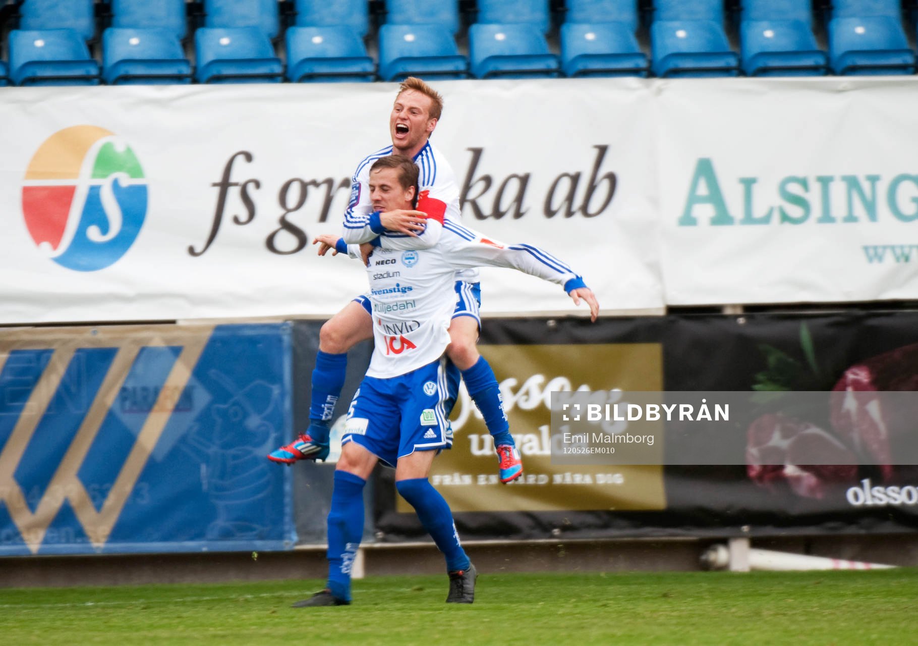  Sebastian Göransson, Värnamo. 2-1. Jubel.