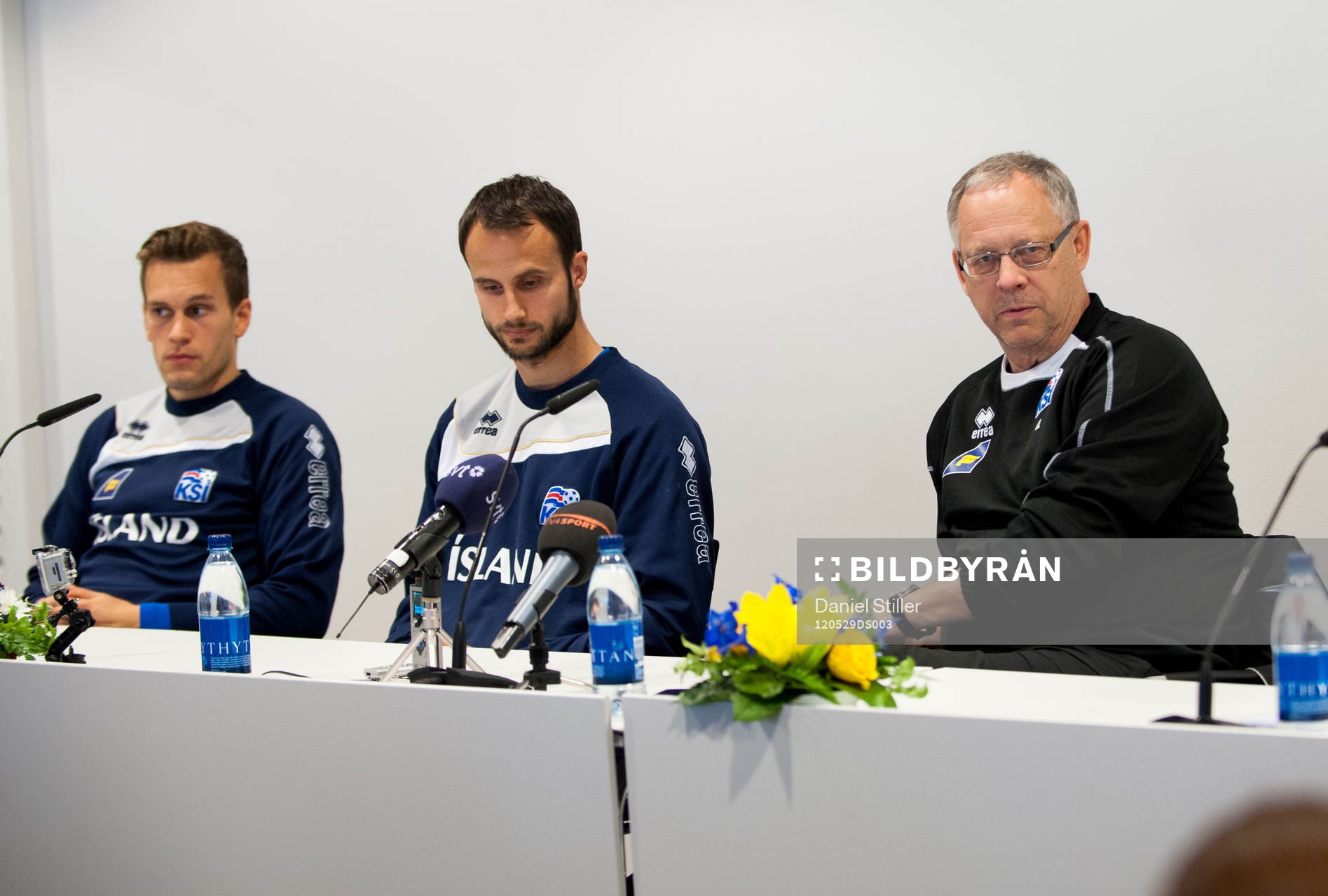 Logi Valgardsson, Helgi Danielsson, Lars Lagerbäck,