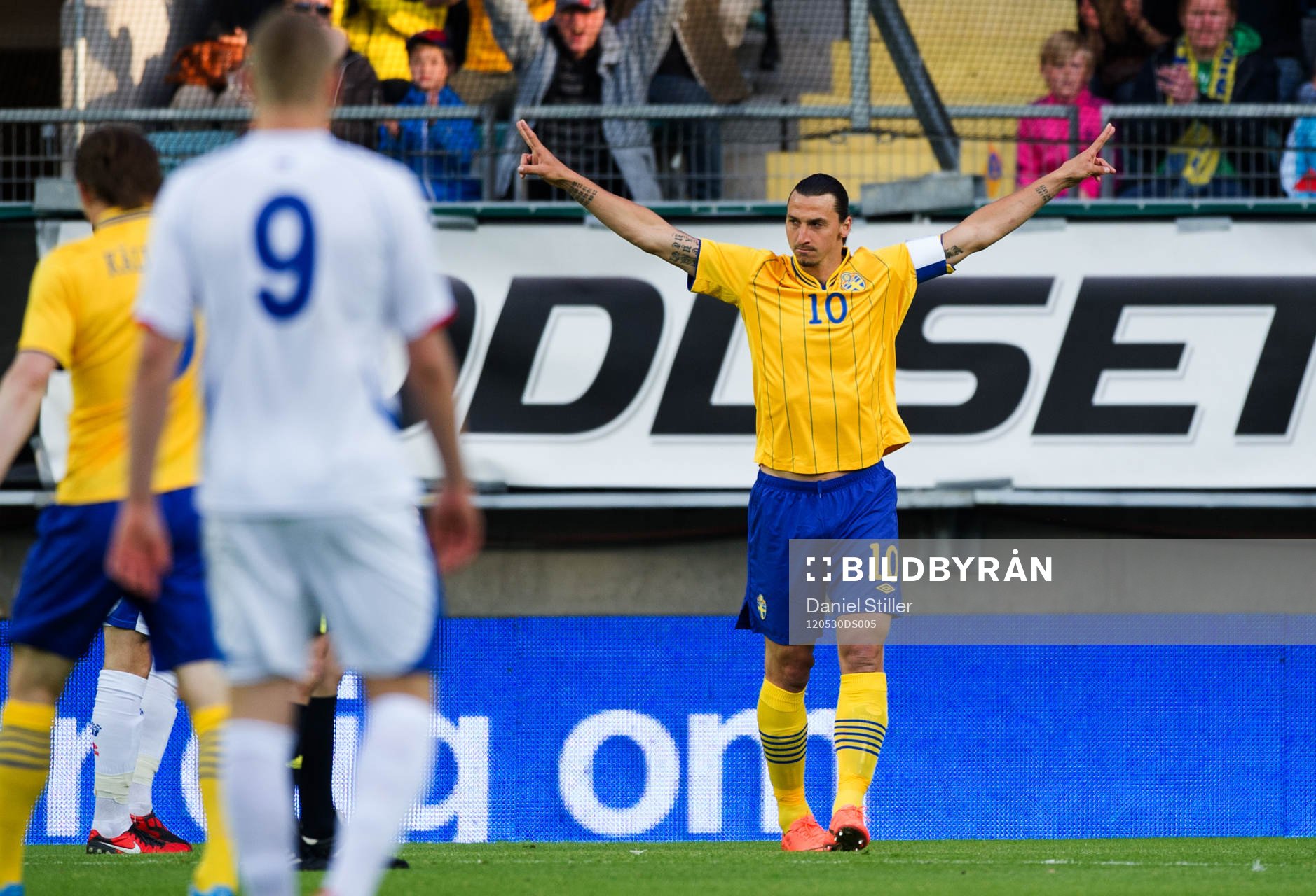  Zlatan Ibrahimovic, Sverige, gör 1-0, jubel