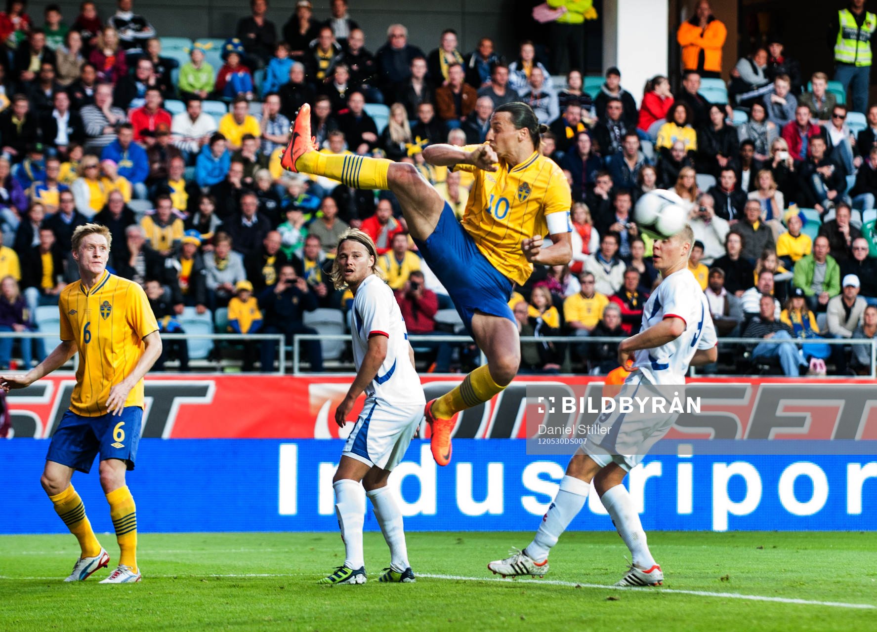 Zlatan Ibrahimovic, Sverige