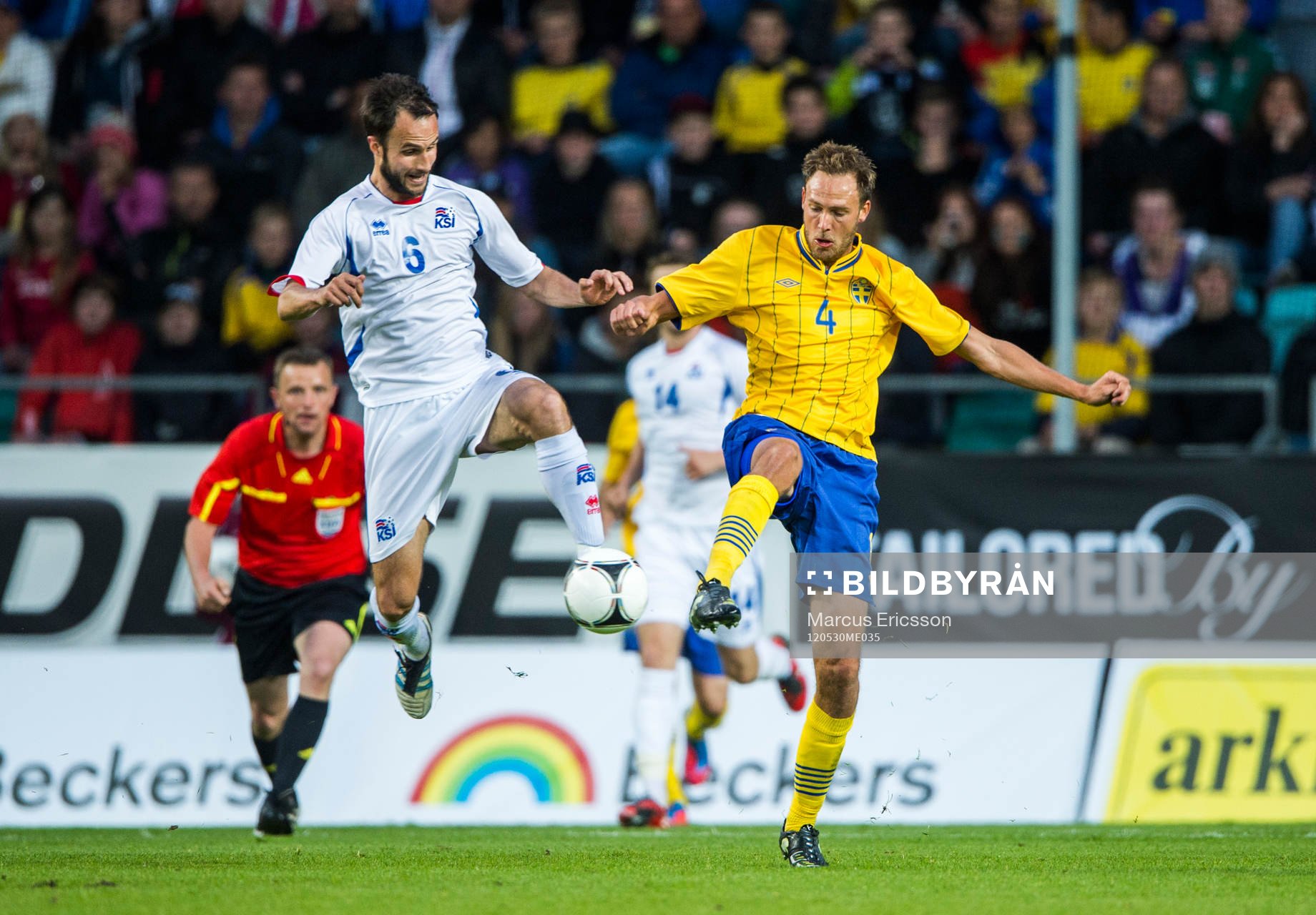 Helgi Danielsson, Island och Andreas Granqvist, Sverige
