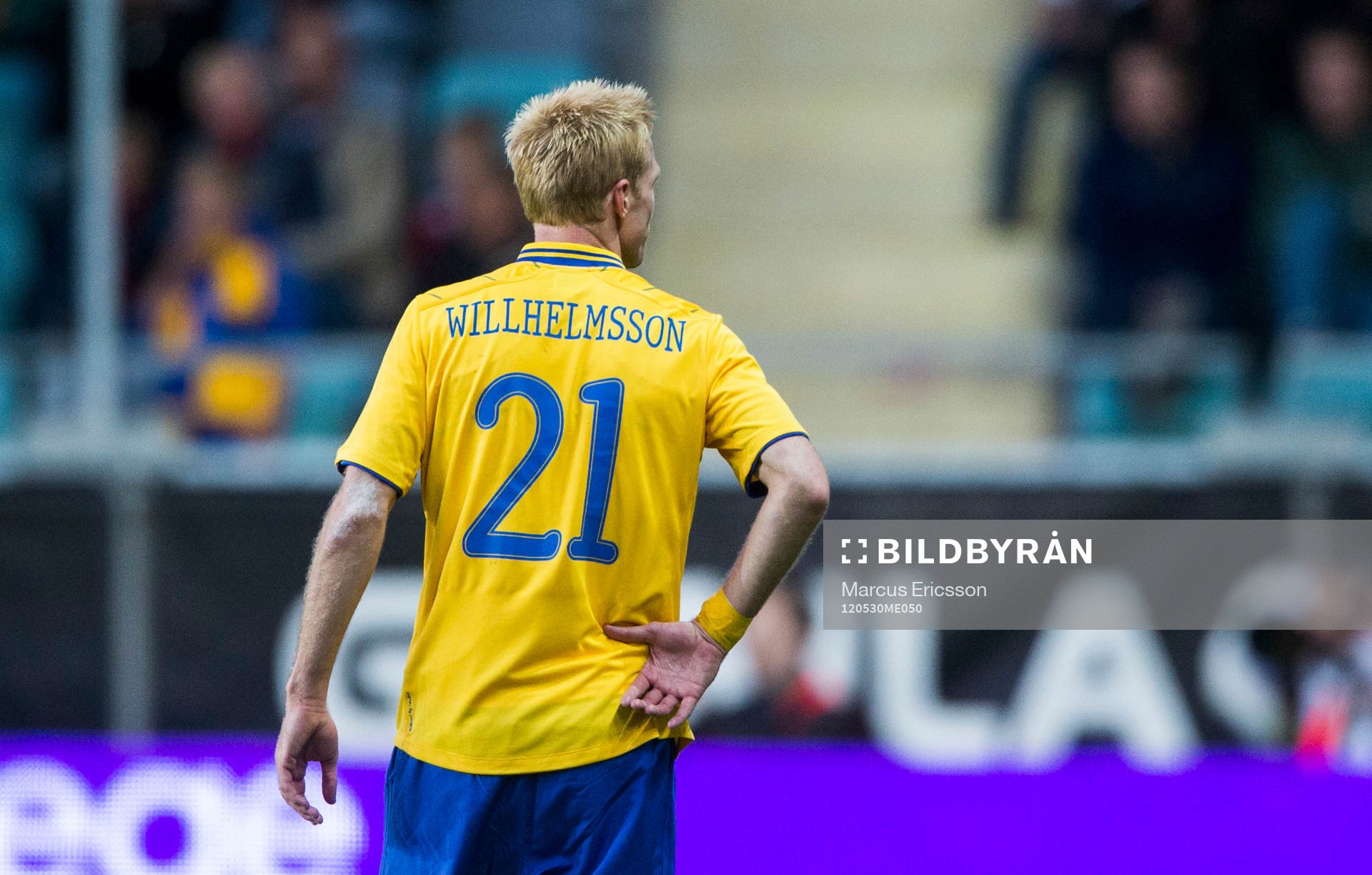 Christian Wilhelmsson, Sverige med felstavning på ryggen