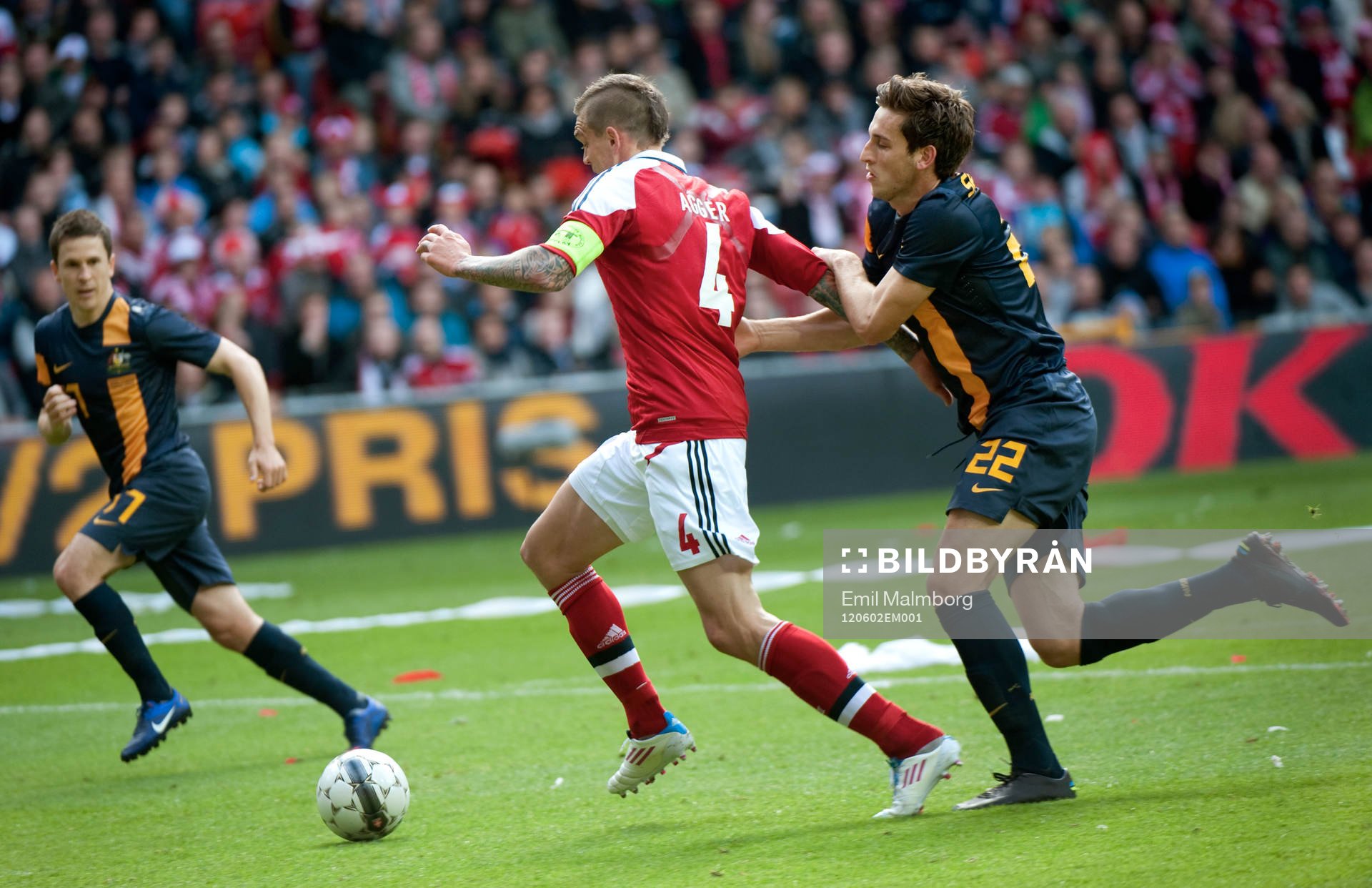 Daniel Agger, Danmark blir fälld och det blåses straff