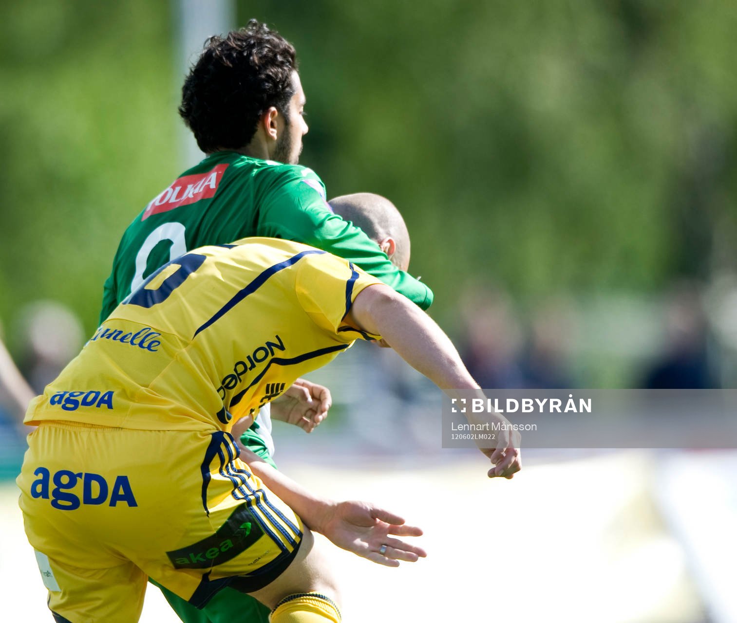Varning, Sebastian Castro-Tello, Hammarby, tar nacksving