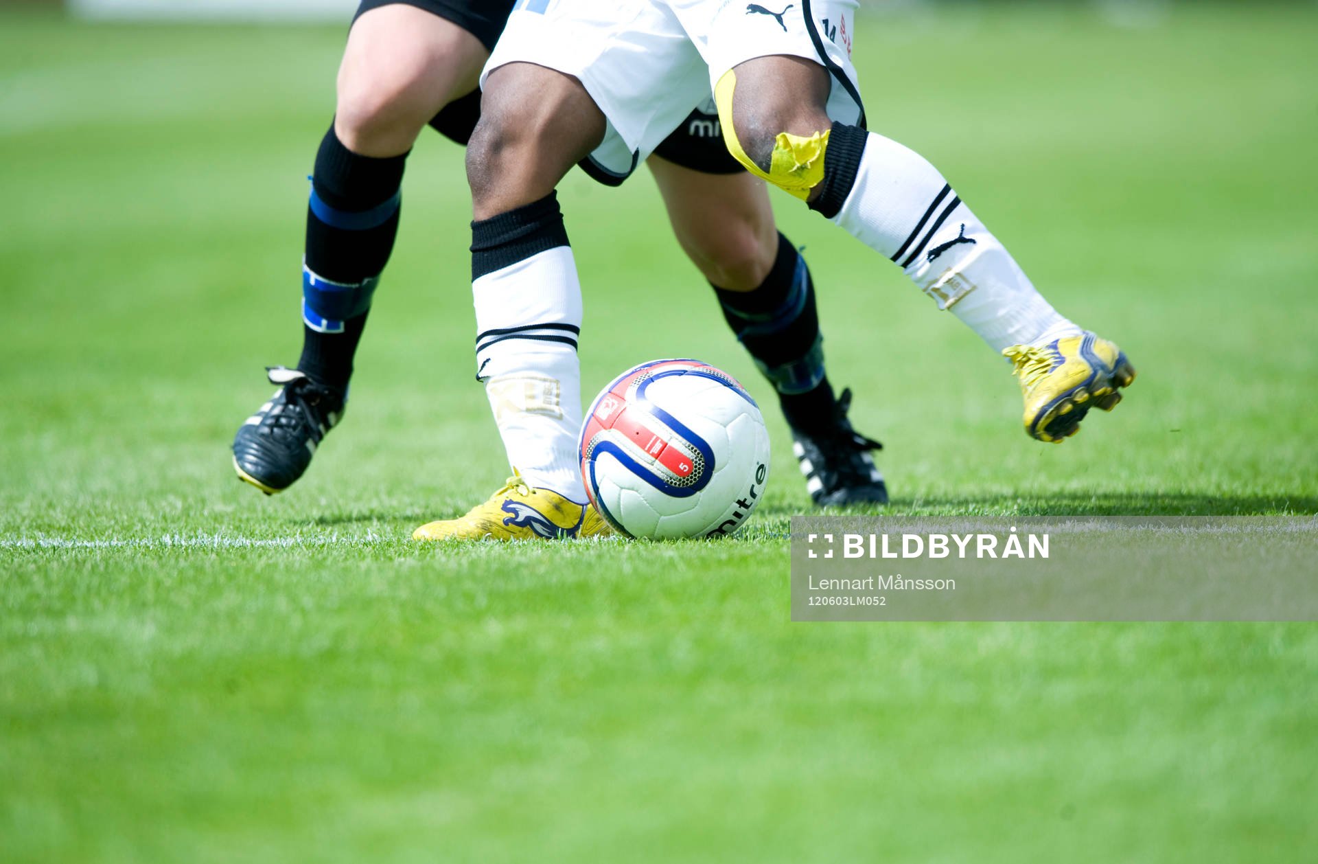 Fot, boll, ben, fotbollsstrumpor, fotbollsskor, genre