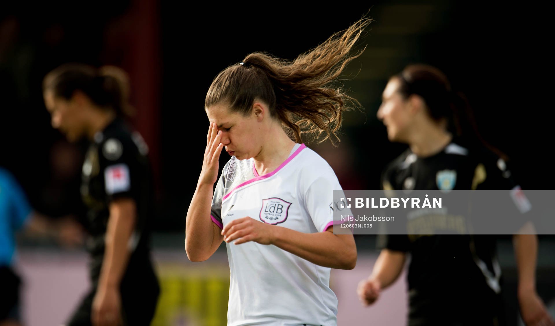  det ser inte ut så men Ramona Bachmann, LDB Malmö har precis gjort 2-1, jubel.