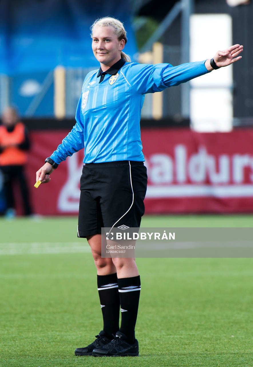 Tess Pettersson, domare