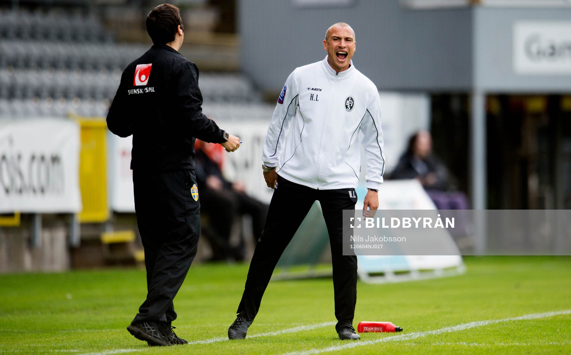 en arg Henrik Larsson, tränare Landskrona