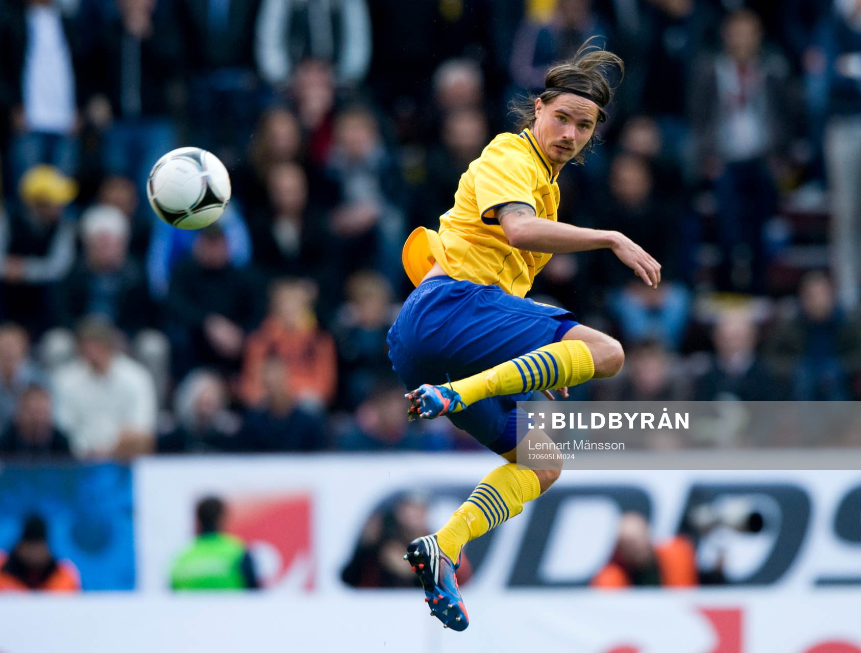 Mikael Lustig, Sverige