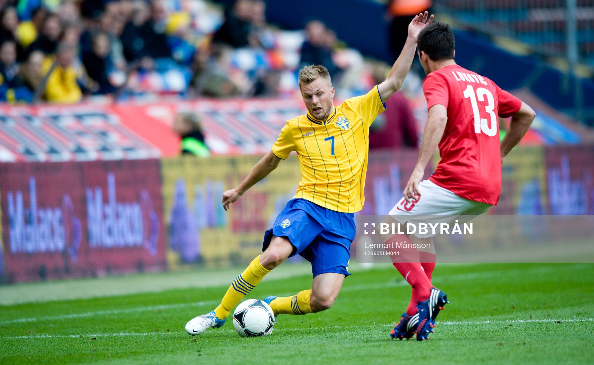 Sebastian Larsson, Sverige och Aleksander Lukovic, Serbien