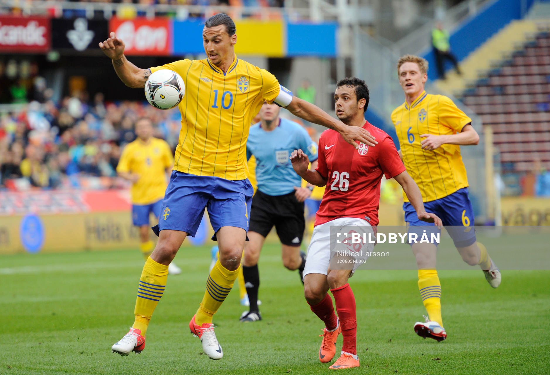 Zlatan Ibrahimovic, Sverige, Nemanja Tomic, Serbien