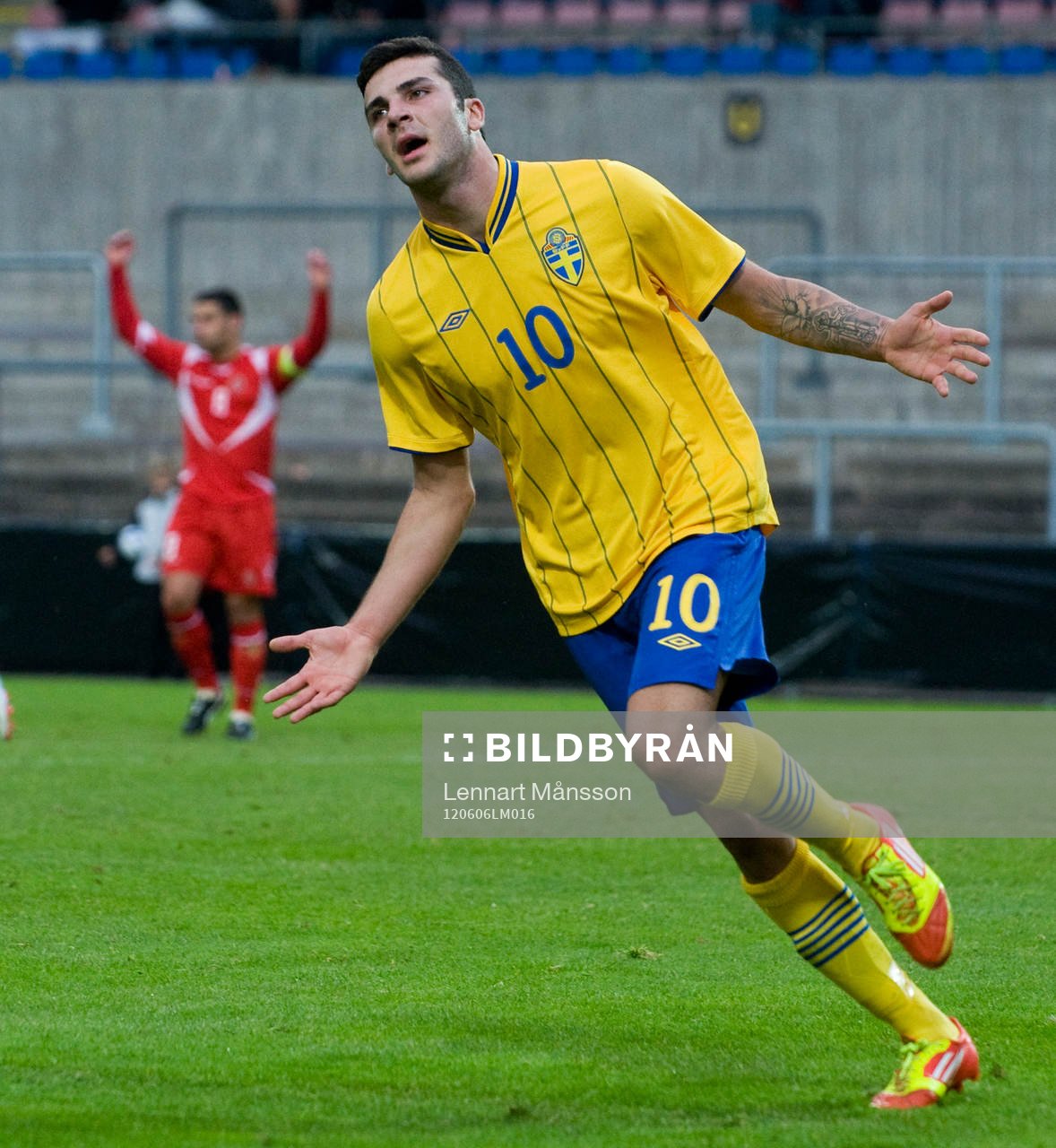 4-0 Mikael Ishak, Sverige, jubel