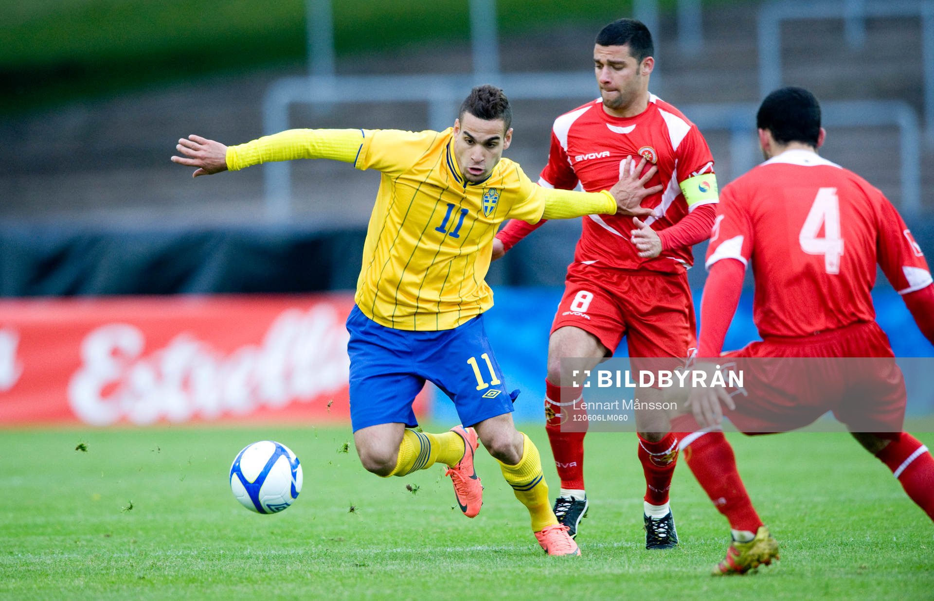 Mervan Celik, Sverige