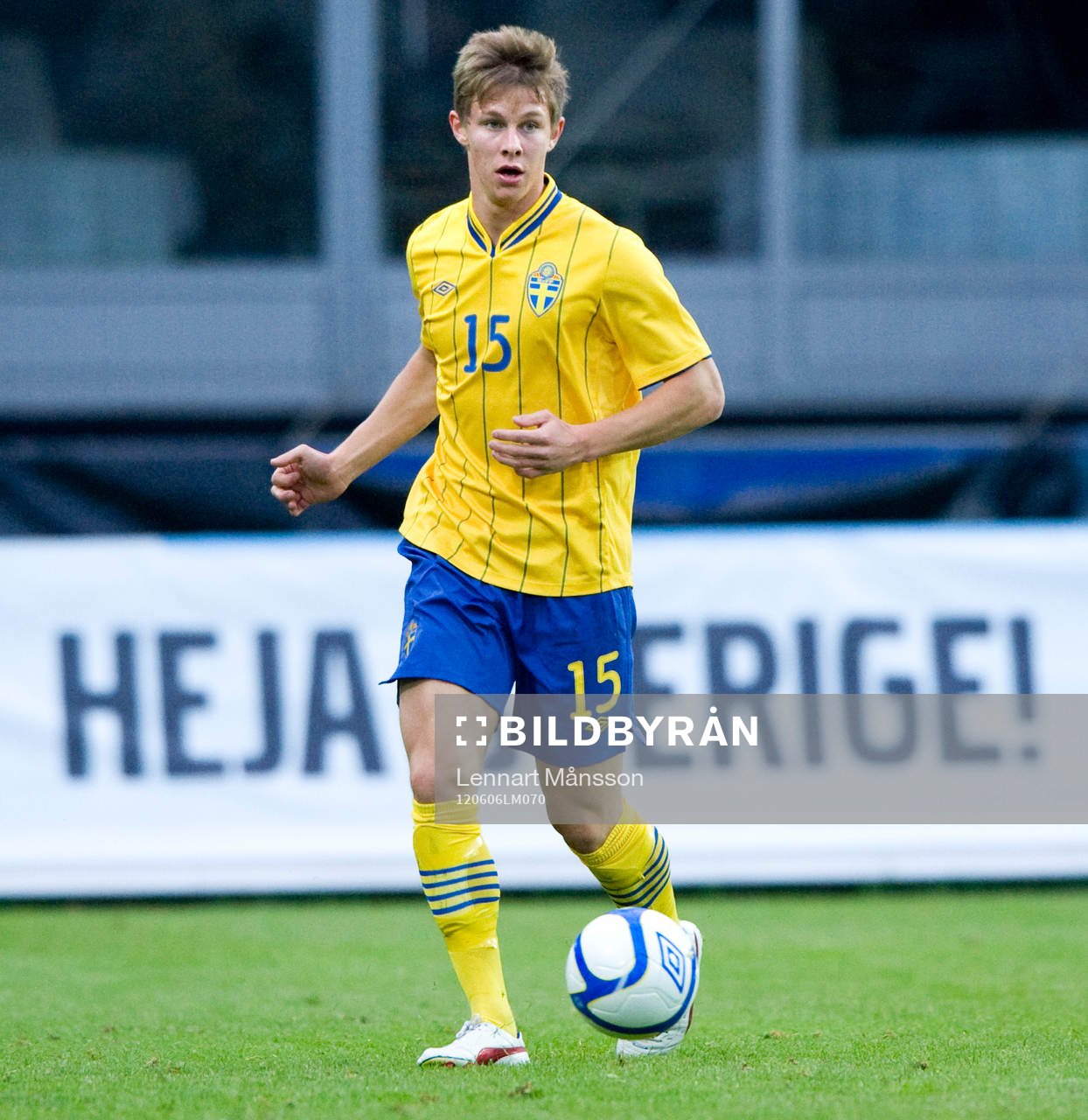 Emil Krafth, Sverige