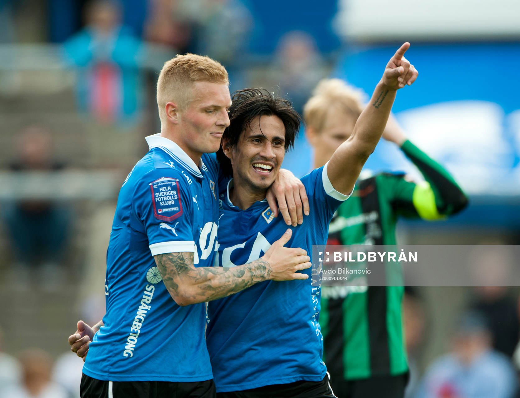Antonio Rojas och Gudjón Baldvinsson, Halmstad, jubel
