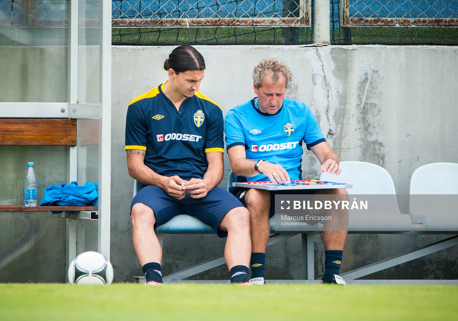 Erik Hamrén, förbundskapten pratar med Zlatan Ibrahimovic