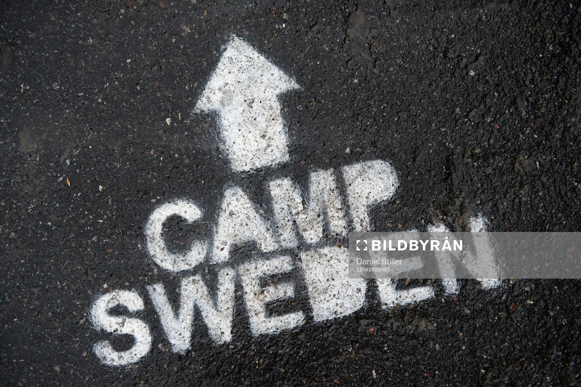 Camp Sweden, Skylt