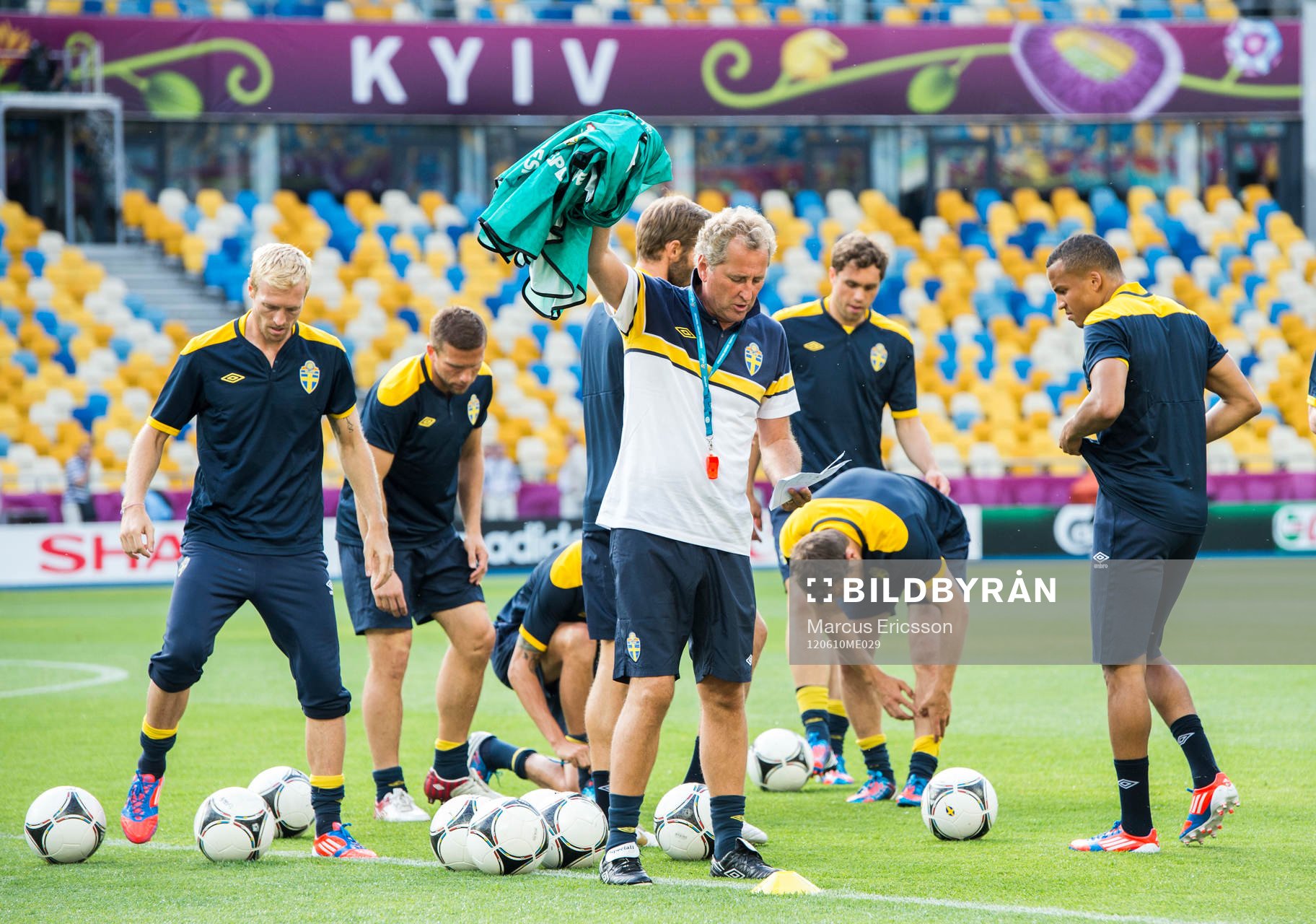 Sverige tränar på Olympia Stadion