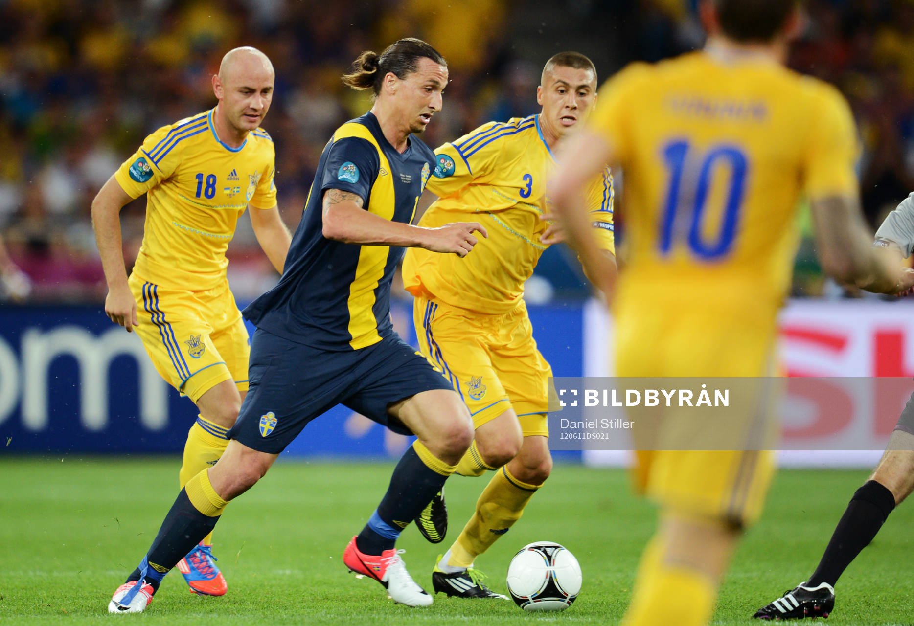 Zlatan Ibrahimovic, Sverige, Serhiy Nazarenko, Yevhen