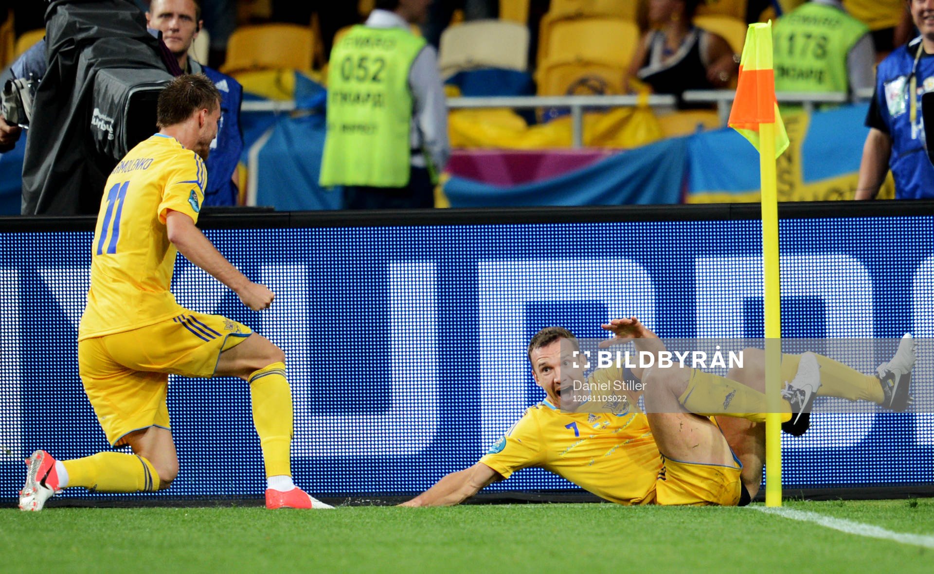  Andriy Shevchenko, Ukraina, jubel 1-1.
