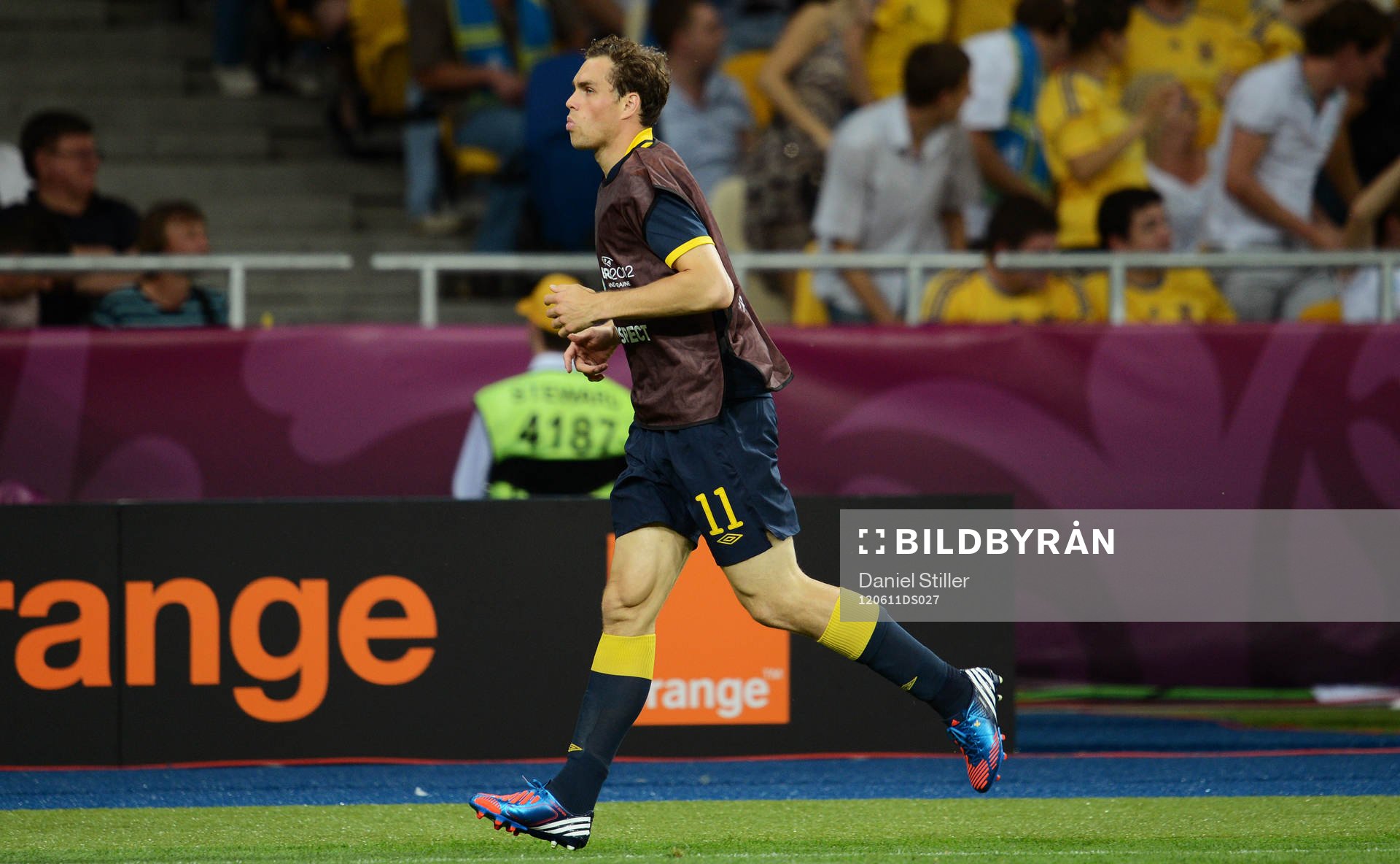 Johan Elmander, Sverige värmer upp