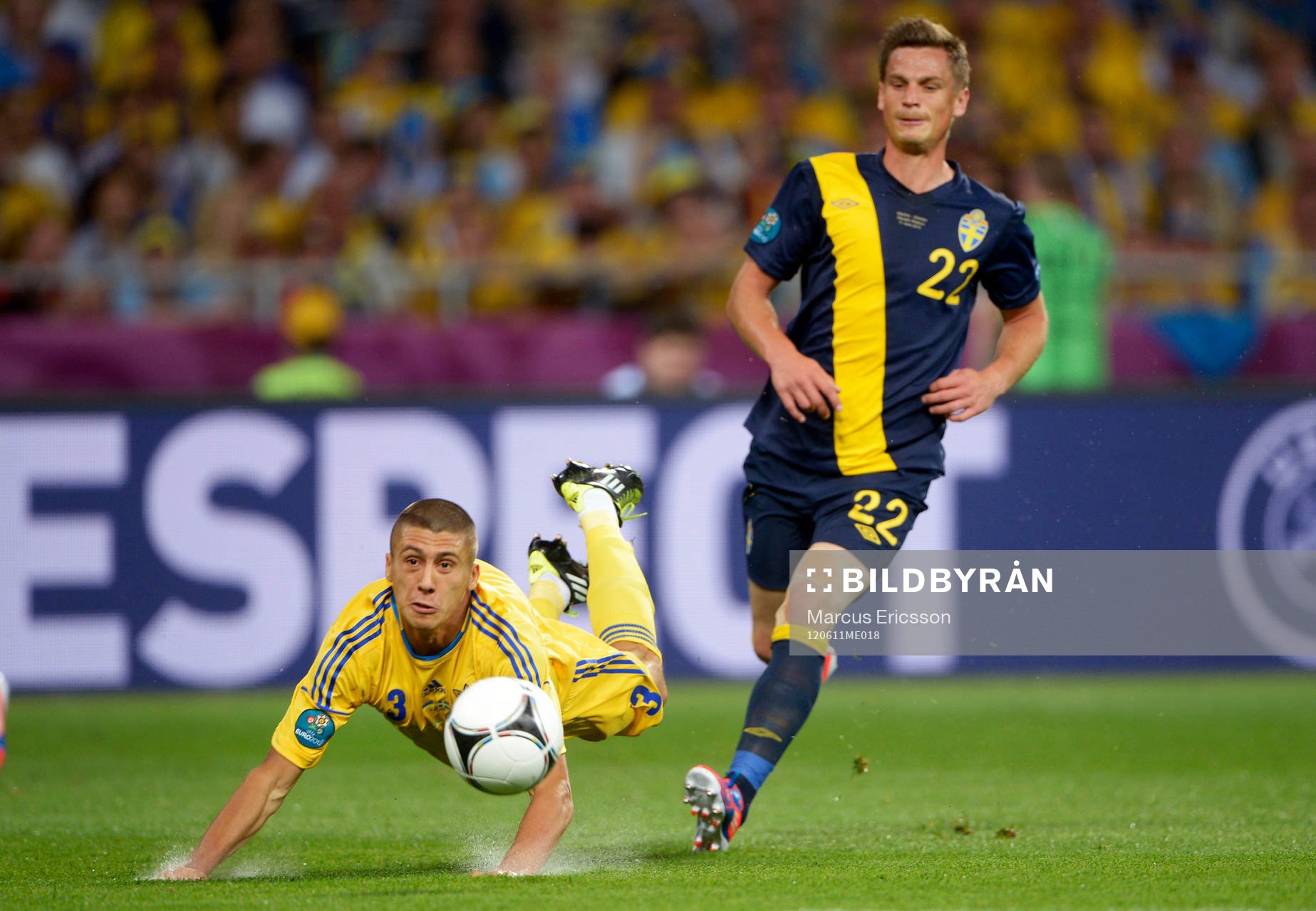 Yevhen Khacheridi, Ukraina, Markus Rosenberg, Sverige