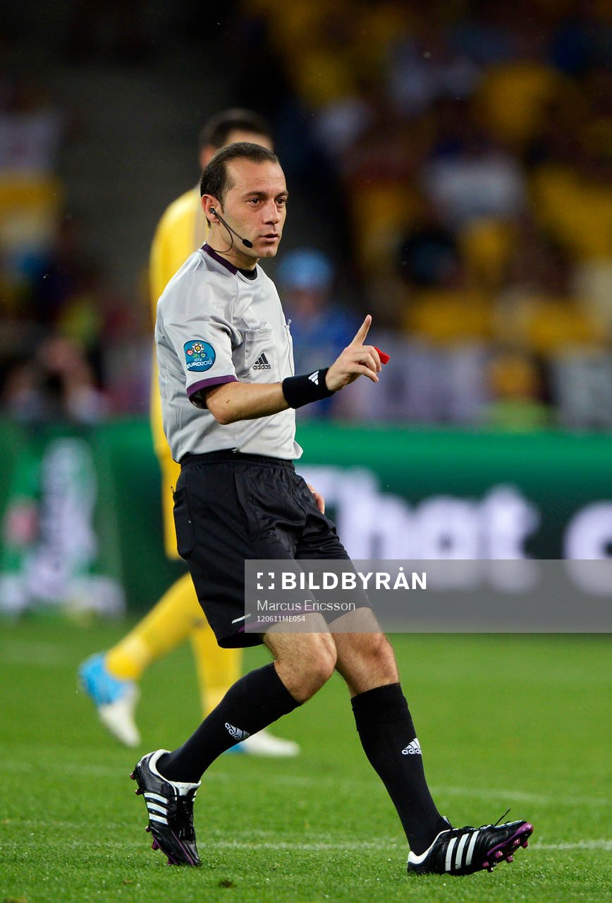 domare Cuneyet Cakir, Turkiet