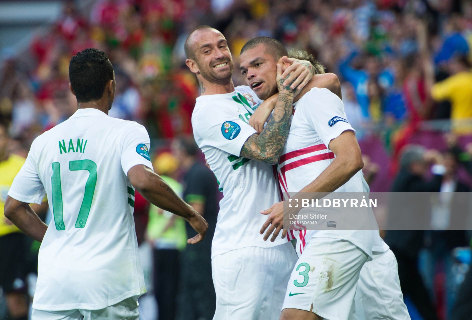 Pepe gör 0-1, jubel Raul Meireles