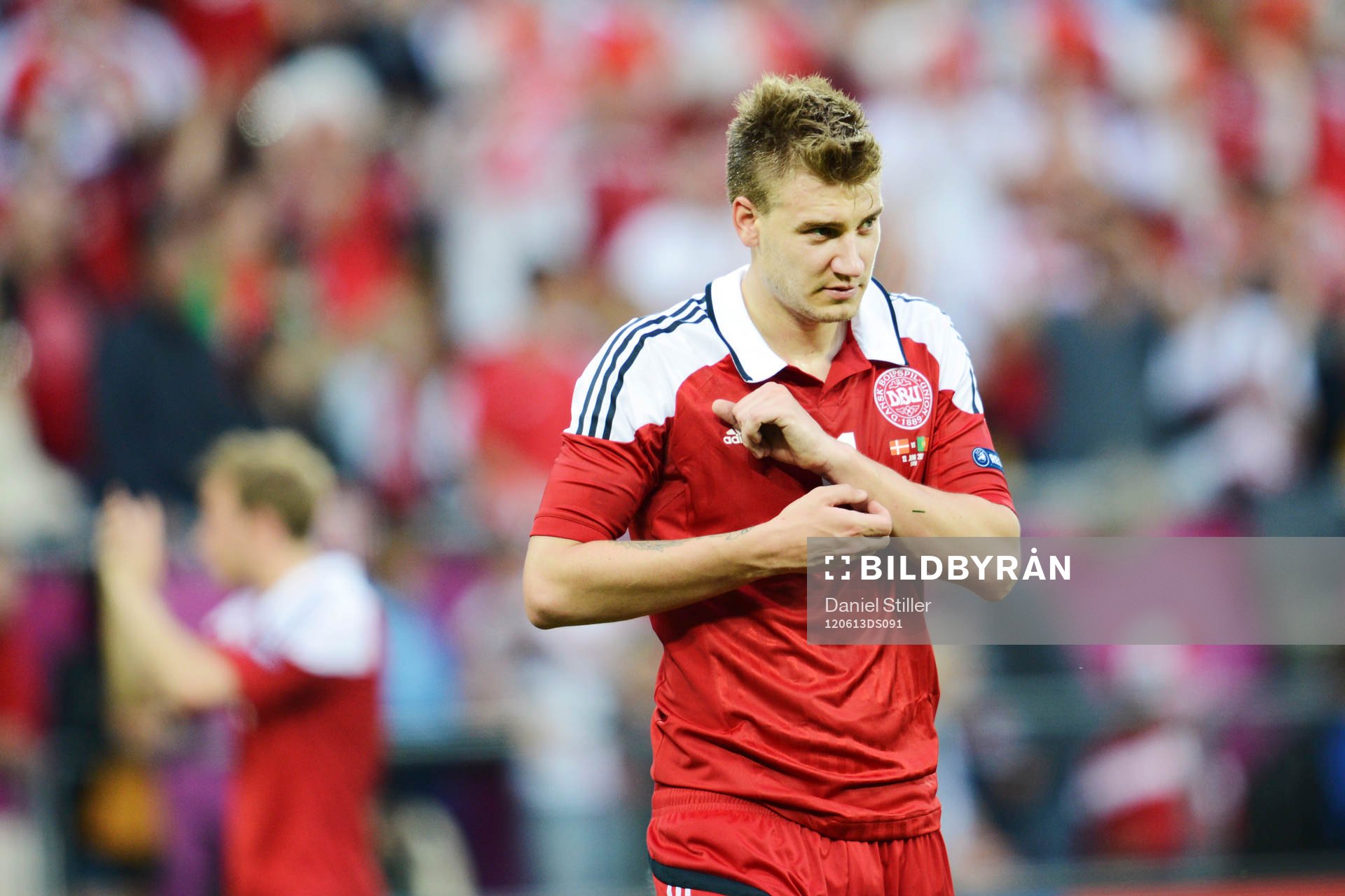 Tvåmålsskytten Nicklas Bendtner, Danmark, deppar