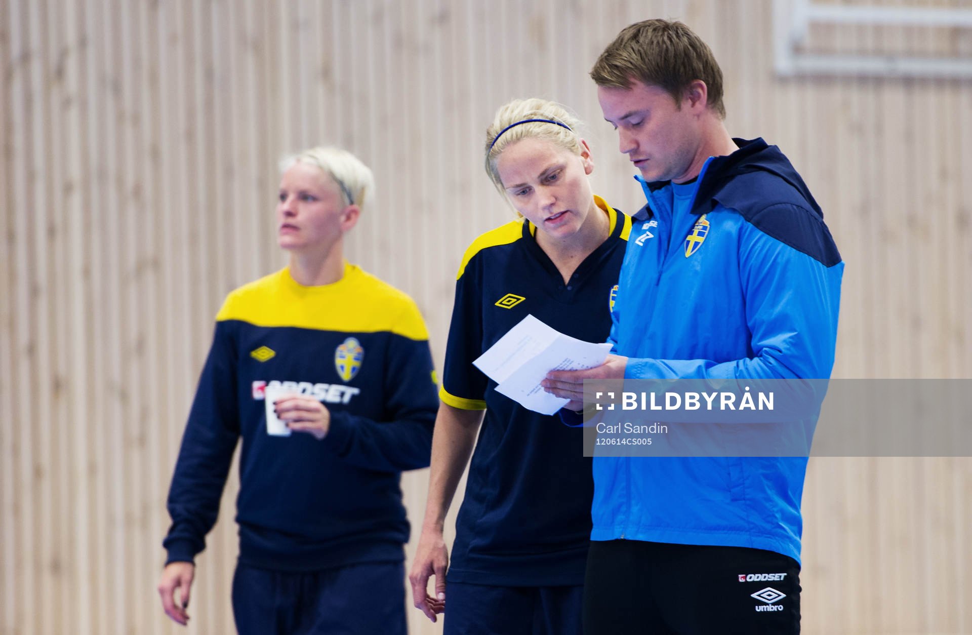 Fystest, Lisa Dahlkvist, Sverige, kollar resultaten