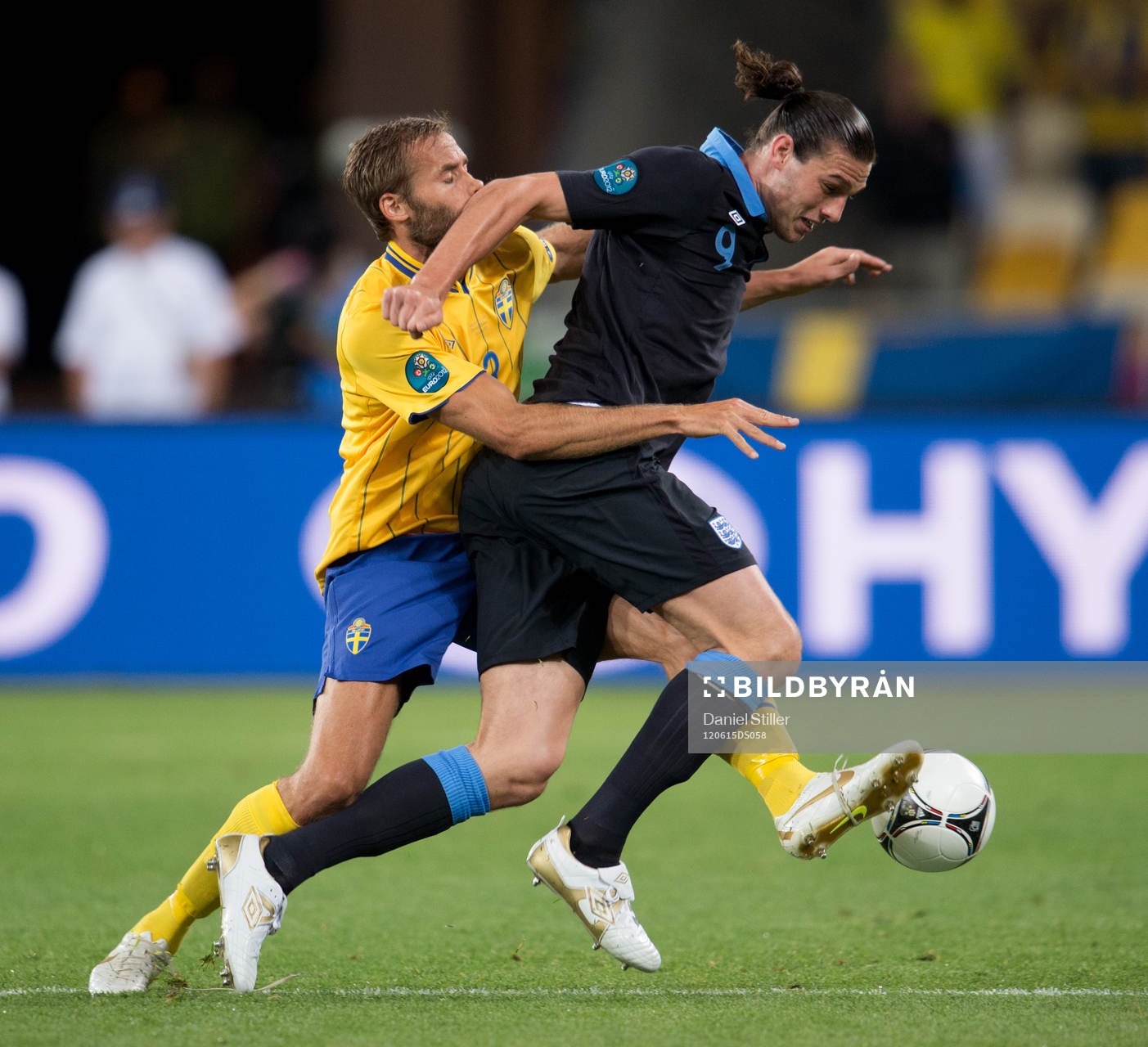 Andy Carrol, England, Olof Mellberg, Sverige