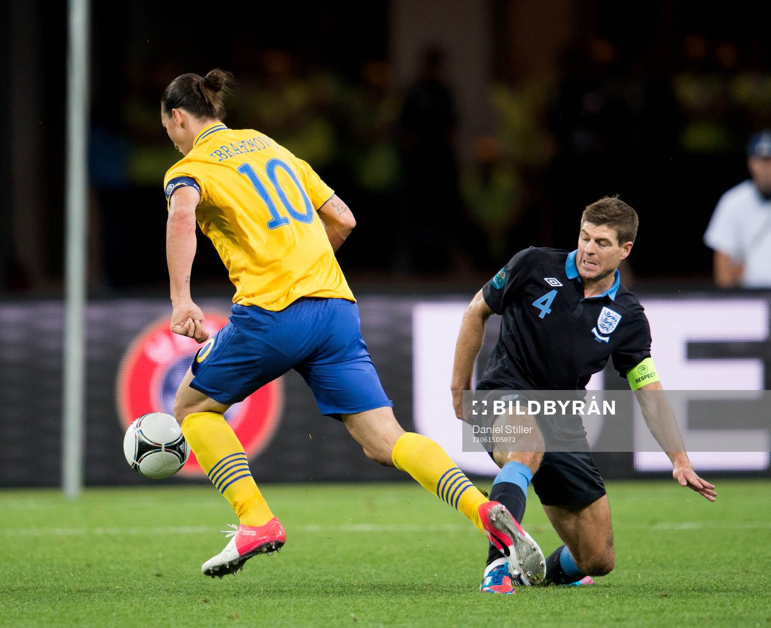 Zlatan Ibrahimovic, Sverige. Steven Gerrard, England