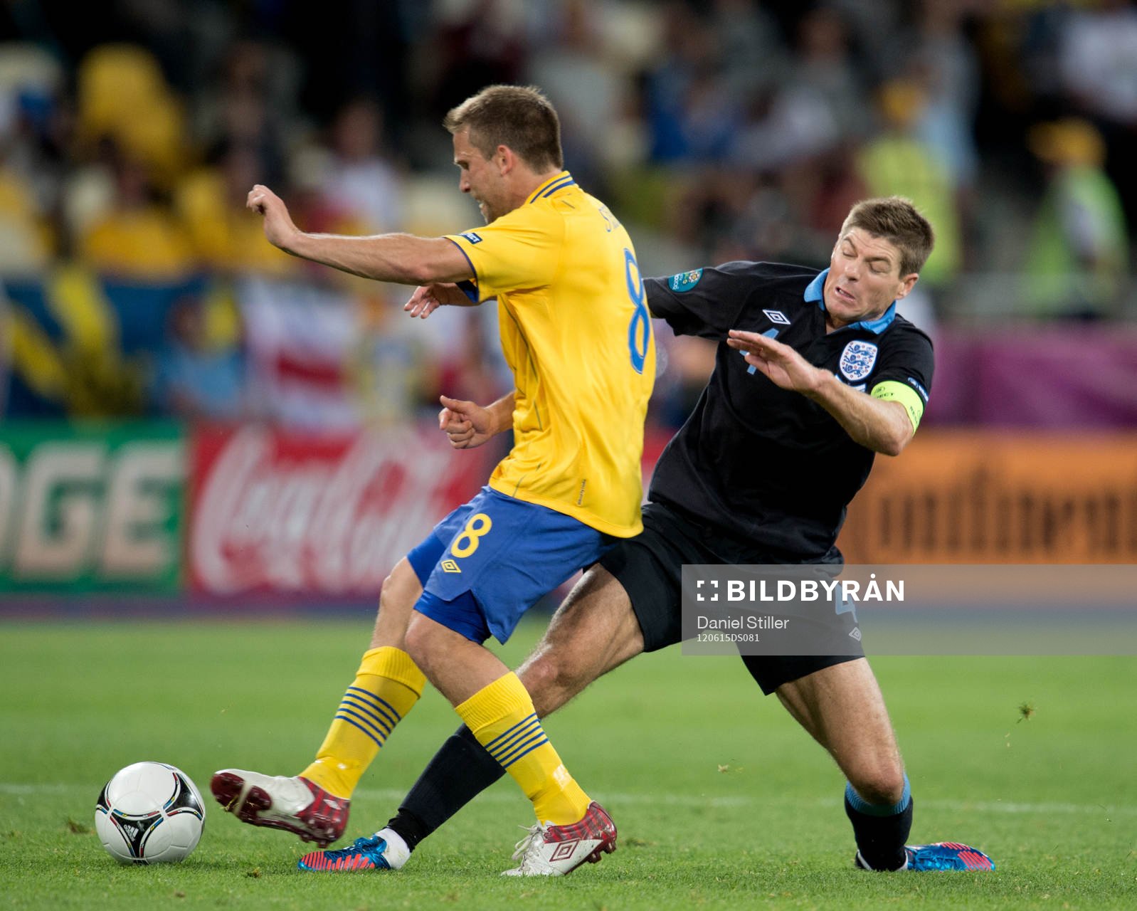 Anders Svensson, Sverige. Steven Gerrard, England