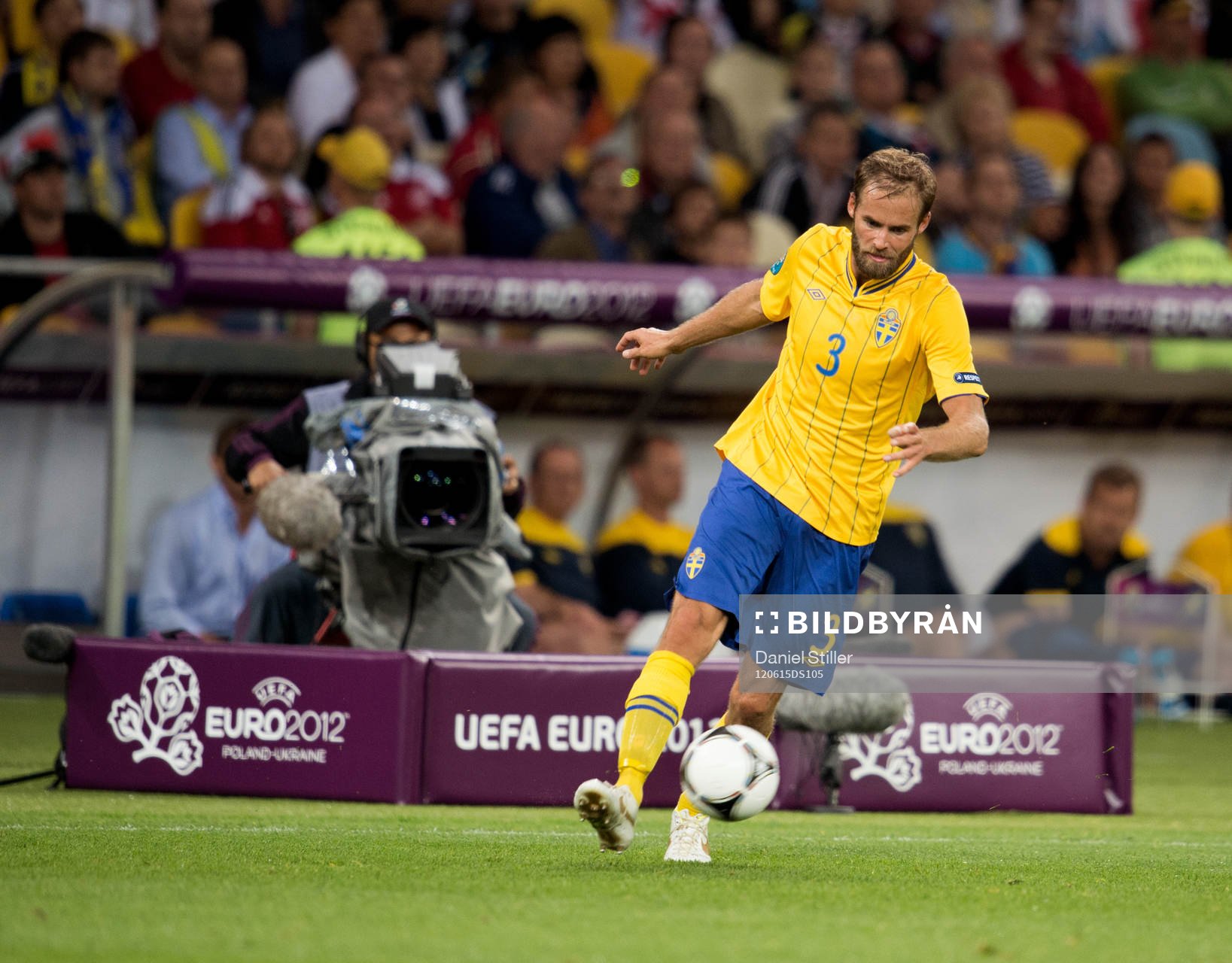 Olof Mellberg, Sverige. TV kamera