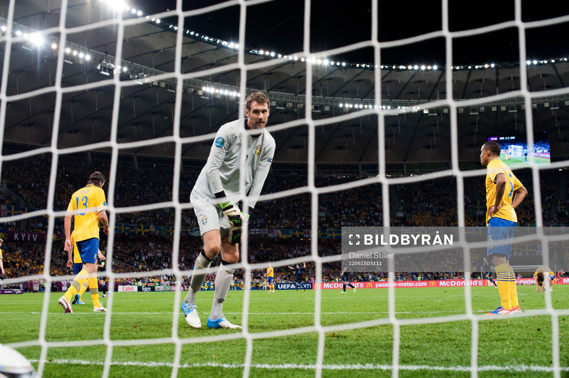 Andreas Isaksson, målvakt, Sverige, släpper in 2-3,