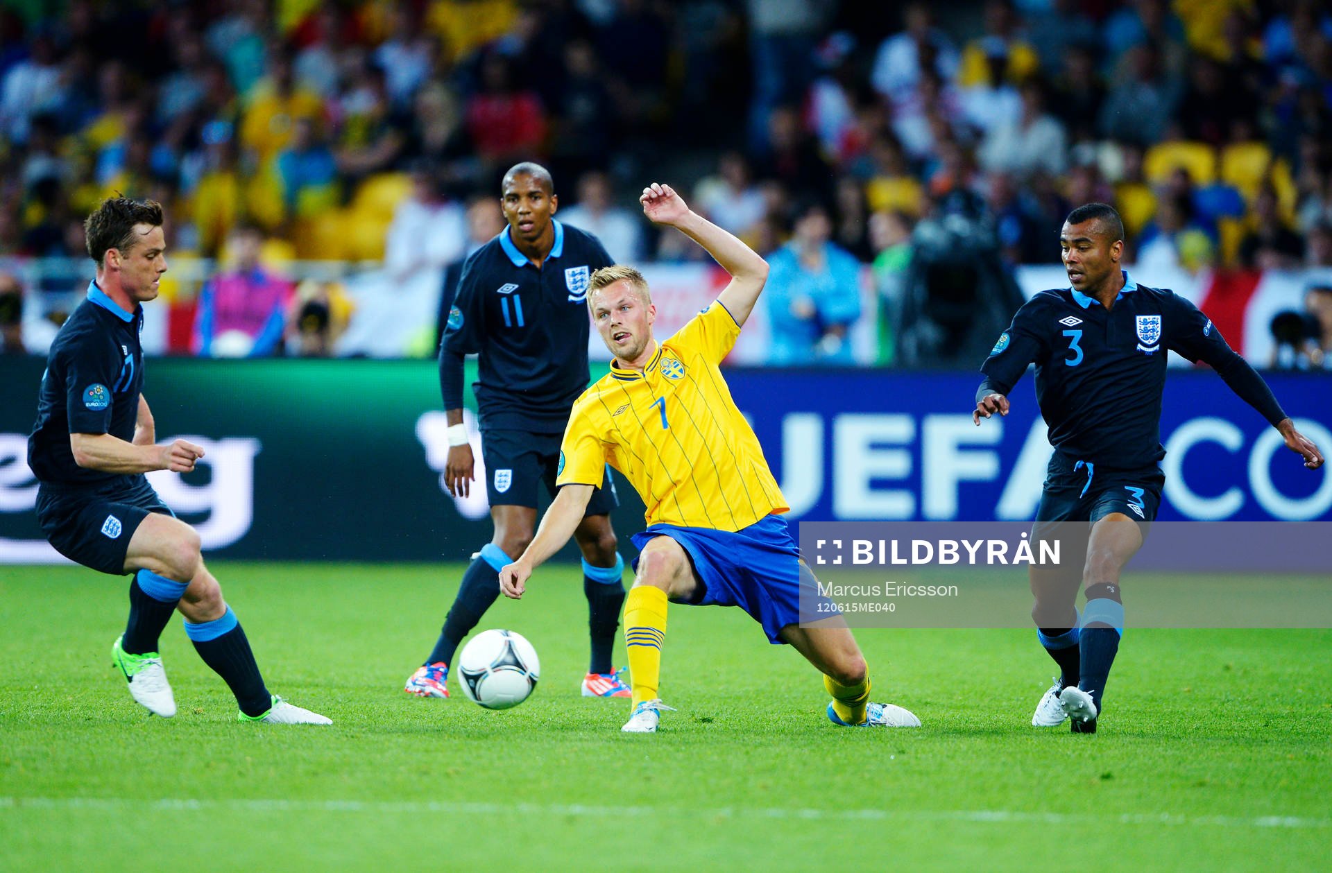 Sebastian Larsson, Sverige